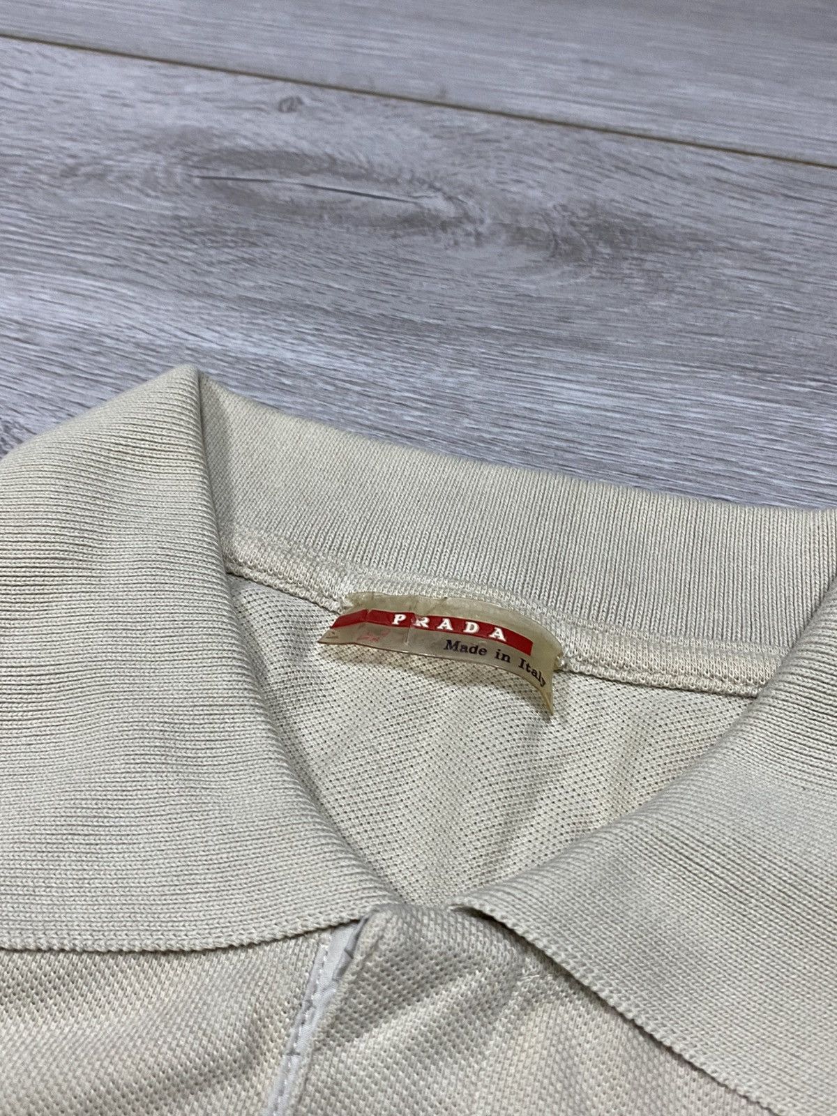 Prada Prada red tab pocket vintage polo Size US M / EU 48-50 / 2 - 7 Thumbnail