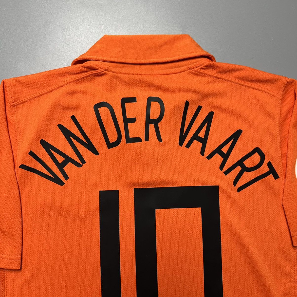 Nike NETHERLANDS NIKE 2006 WORLD CUP JERSEY #10 VAN DER VAART Size US S / EU 44-46 / 1 - 11 Thumbnail