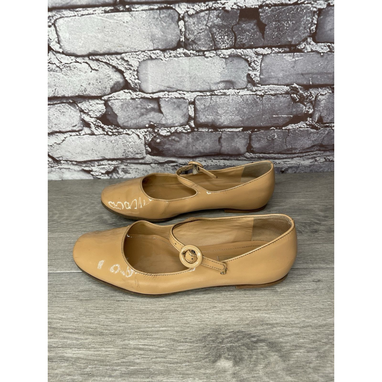 Other LARROUDE Vibram Nude Patent Leather Mary Jane Flats Shoes Wo Size US 5 / IT 35 - 18 Thumbnail