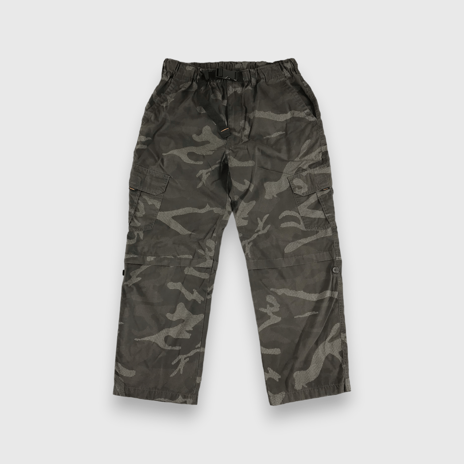 Japanese Brand Camo Multipocket Cargo Pant -J197 Size US 32 / EU 48 - 1 Thumbnail