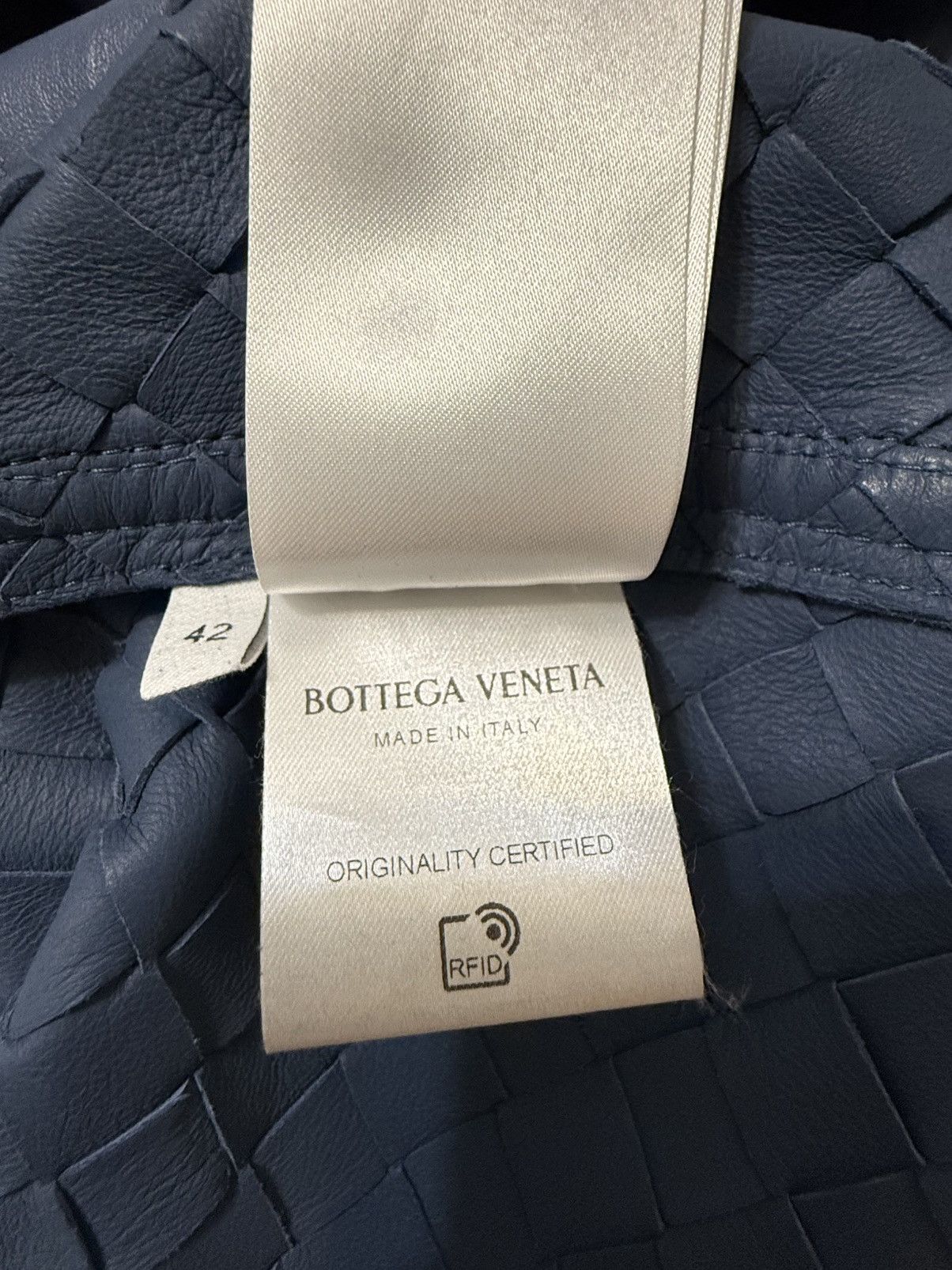 Bottega Veneta Bottega Veneta Intrecciato Suede Leather Skirt Size 28" / US 6 / IT 42 - 10 Thumbnail