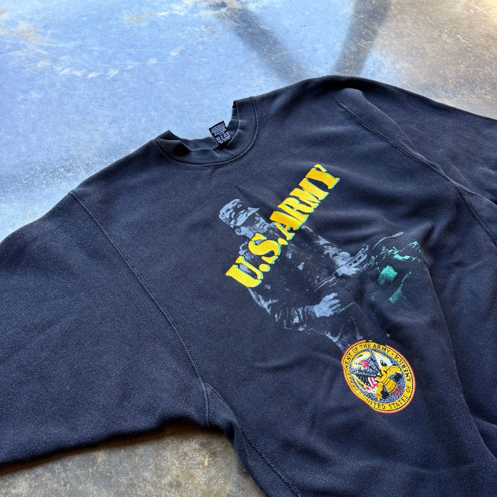 Vintage Cool Vintage US ARMY Graphic Sweatshirt Size US XL / EU 56 / 4 - 4 Thumbnail