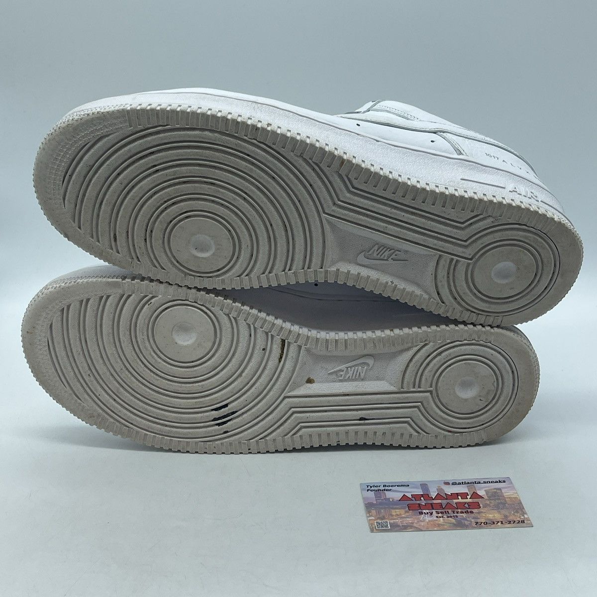 Nike Air Force 1 low triple white Size US 12.5 / EU 45-46 - 7 Thumbnail