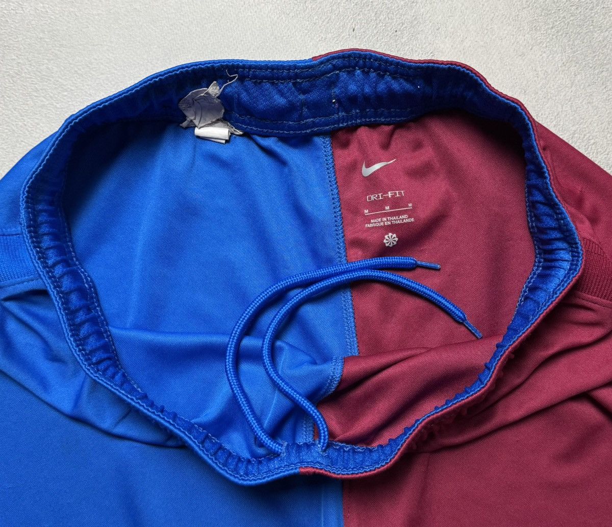 Nike Barcelona 2021 2022 Home Football Shirt Jersey Shorts Nike Size US M / EU 48-50 / 2 - 18 Thumbnail
