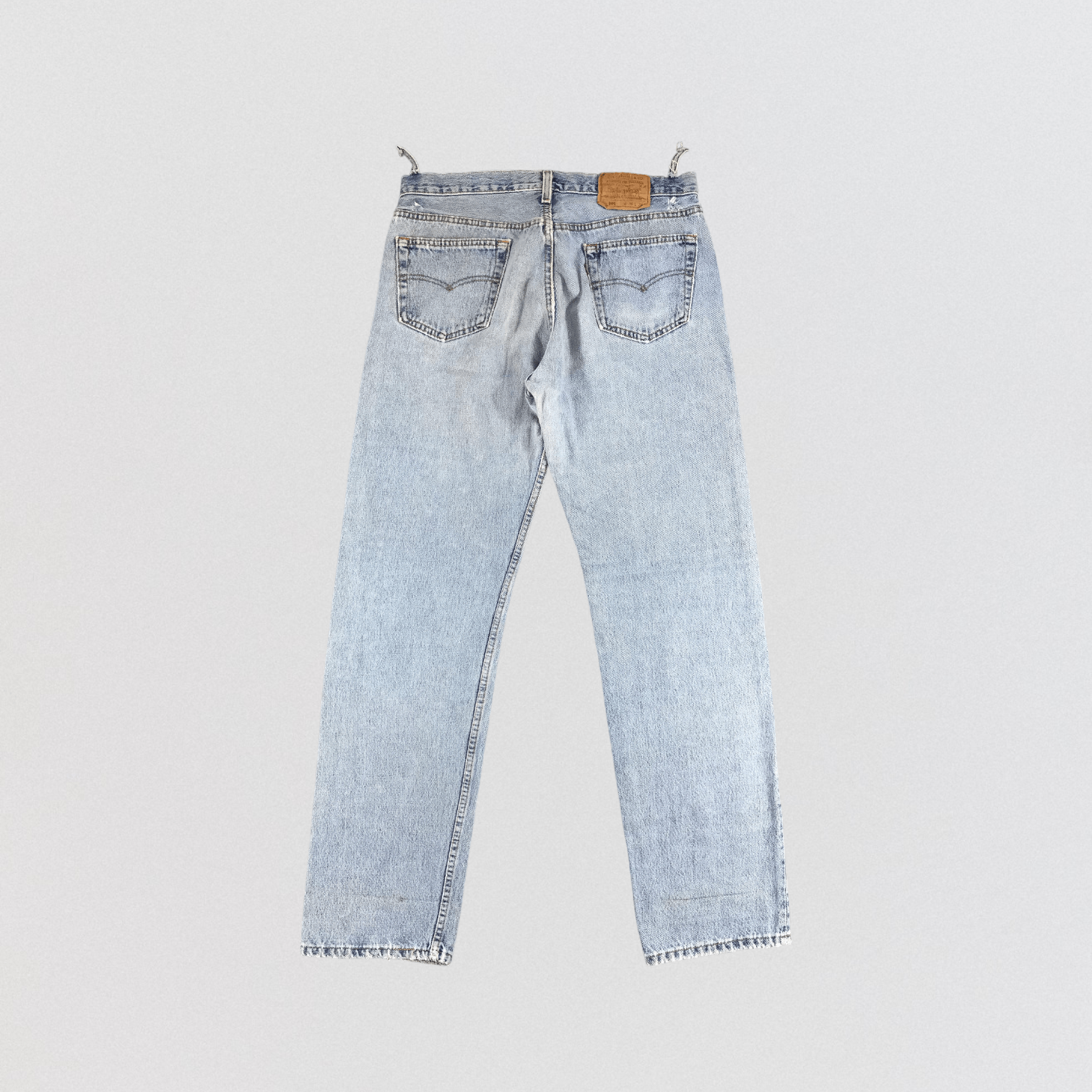 Levi's Vintage 90s Light Wash Levis 501 Jeans-JM1350 Size US 35 - 2 Thumbnail
