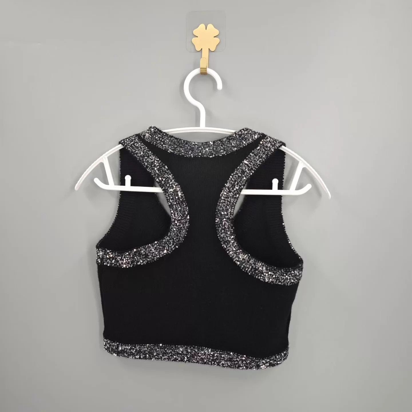Miu Miu Miu Miu Women's Classic Logo Sequin Knit Vest 40/99 Size S / US 4 / IT 40 - 2 Thumbnail