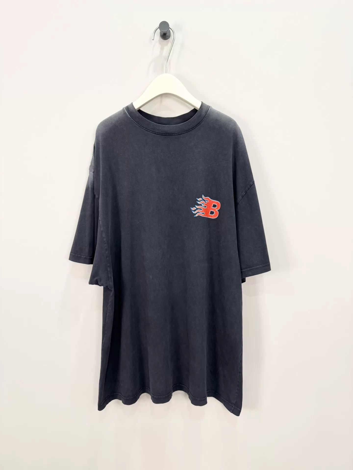 Balenciaga vintage balenciaga flame print tee Size US XS / EU 42 / 0 - 1 Thumbnail