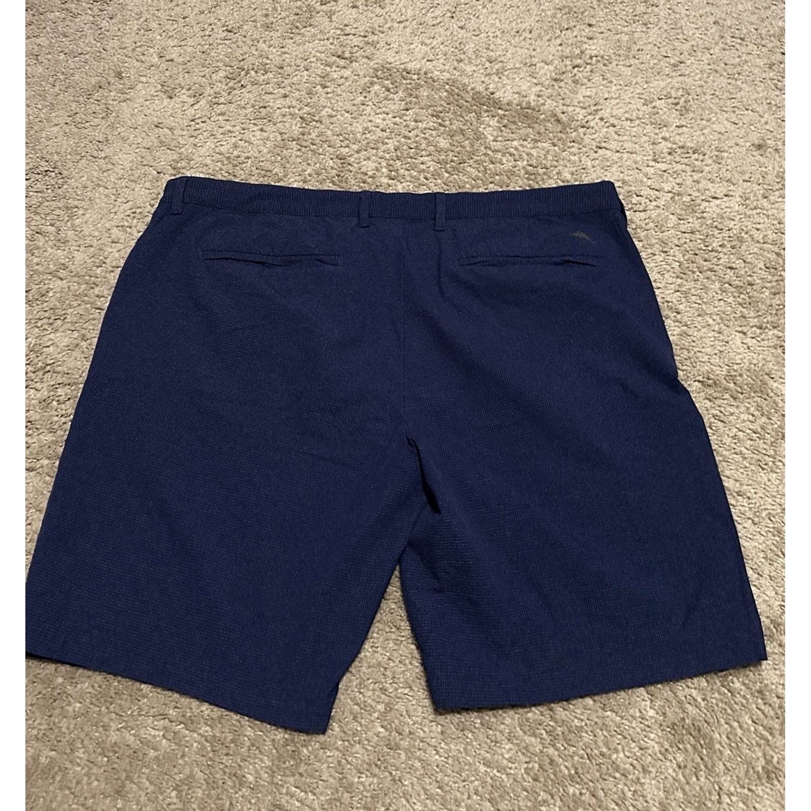 Tommy Bahama VINTAGE Tommy Bahama Shorts 40 Chino Performance Active Golf Preppy Blue Pockets Size US 40 / EU 56 - 3 Thumbnail
