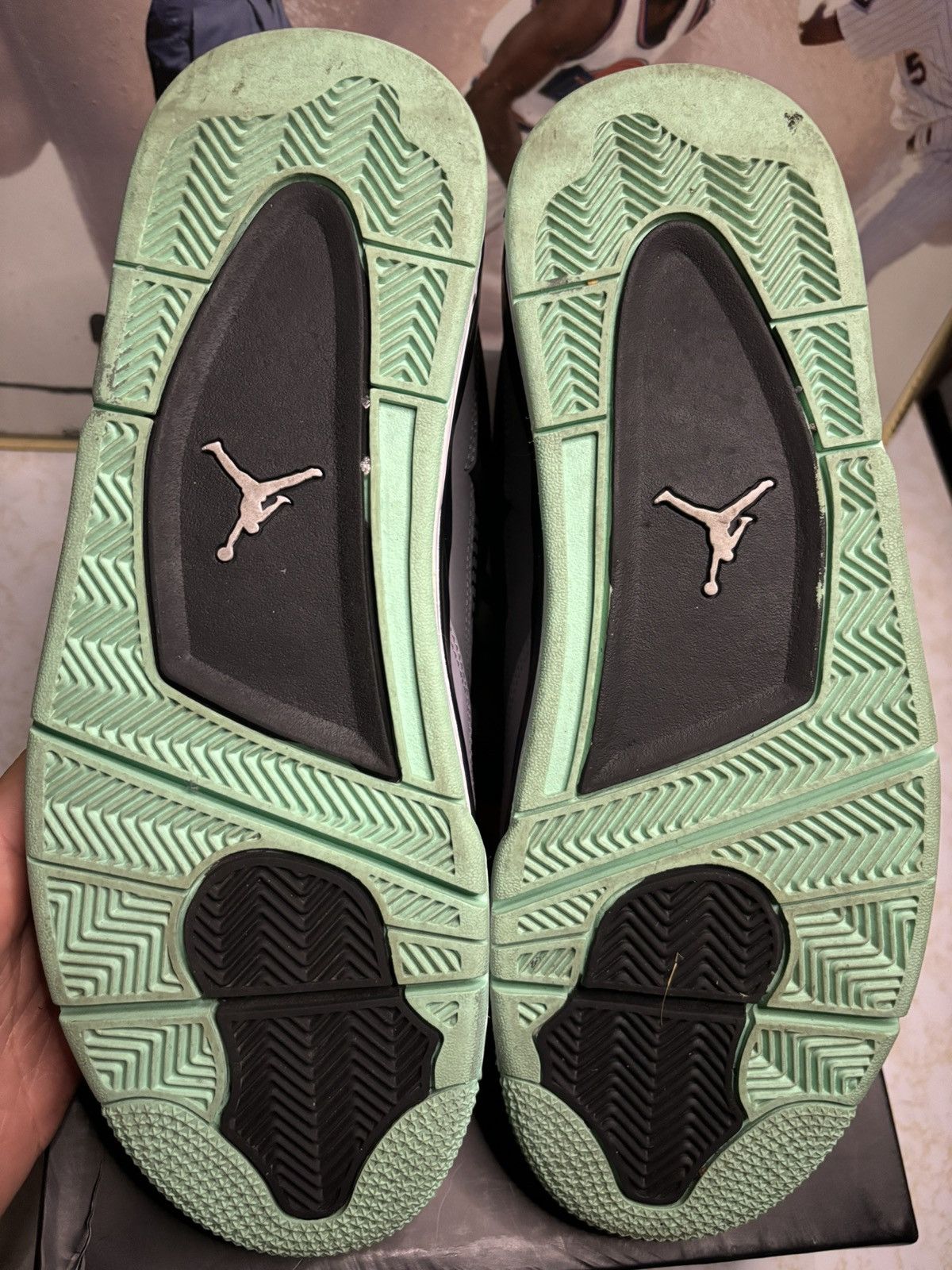 Jordan Brand Jordan Retro 4 ‘green glow’ Size US 12 / EU 45 - 5 Thumbnail