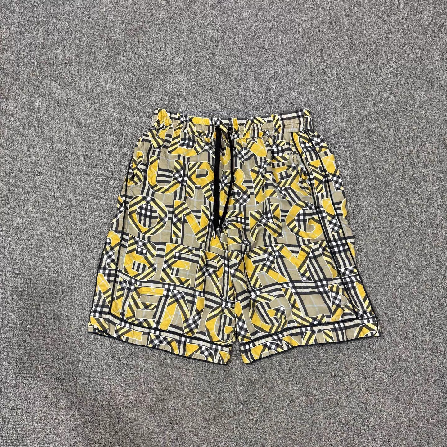 Burberry Burberry Nylon Shorts M 99 New Size US 32 / EU 48 - 1 Thumbnail