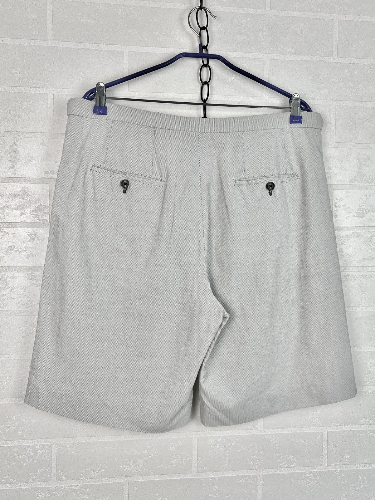 Louis Vuitton LOUIS VUITTON Shorts Chino Strap LV Plaid Cotton Gray Men's Size US 34 / EU 50 - 12 Thumbnail