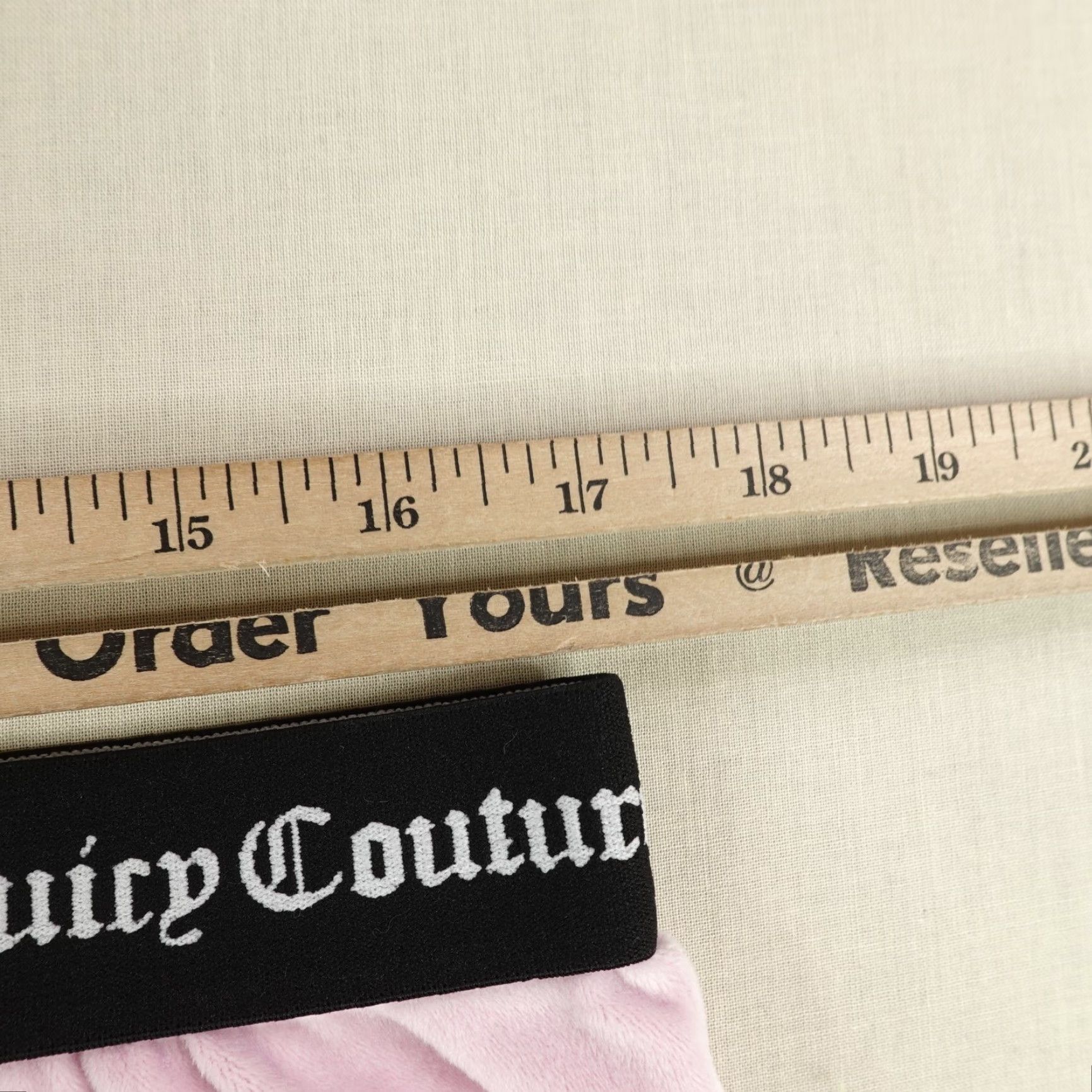 Juicy Couture Juicy Couture Shorts Womens XL Pink Velour Sweat Satin Rhinestones Logo 3 in Inseam Regular Fit Size 40" / US 18 - 6 Thumbnail