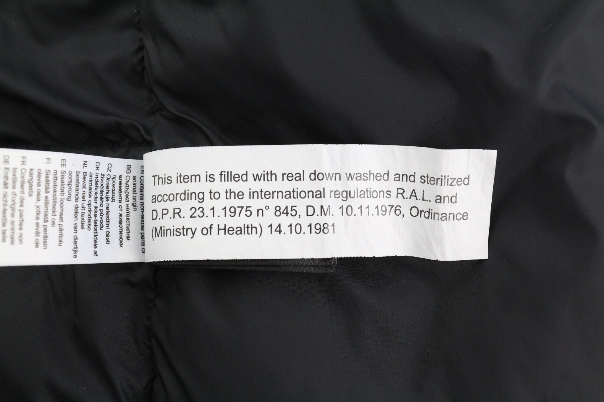 The North Face DIABLO S 700 Down Insulated Quilted Puffer Black 82627 Size US S / EU 44-46 / 1 - 11 Thumbnail