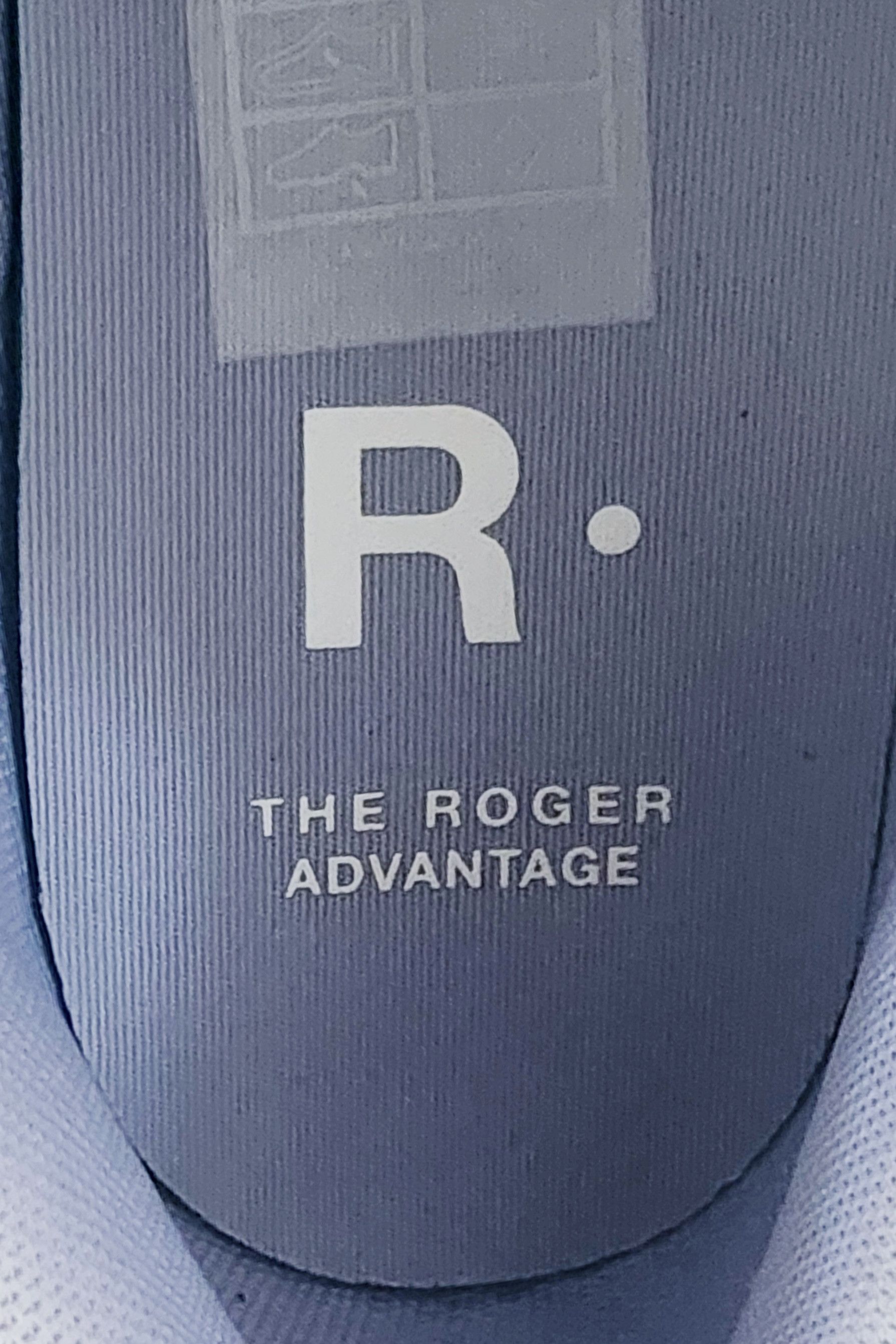 On On Womens Running On Cloud The Roger Advantage Sneakers Size US 8.5 / IT 38.5 - 11 Thumbnail