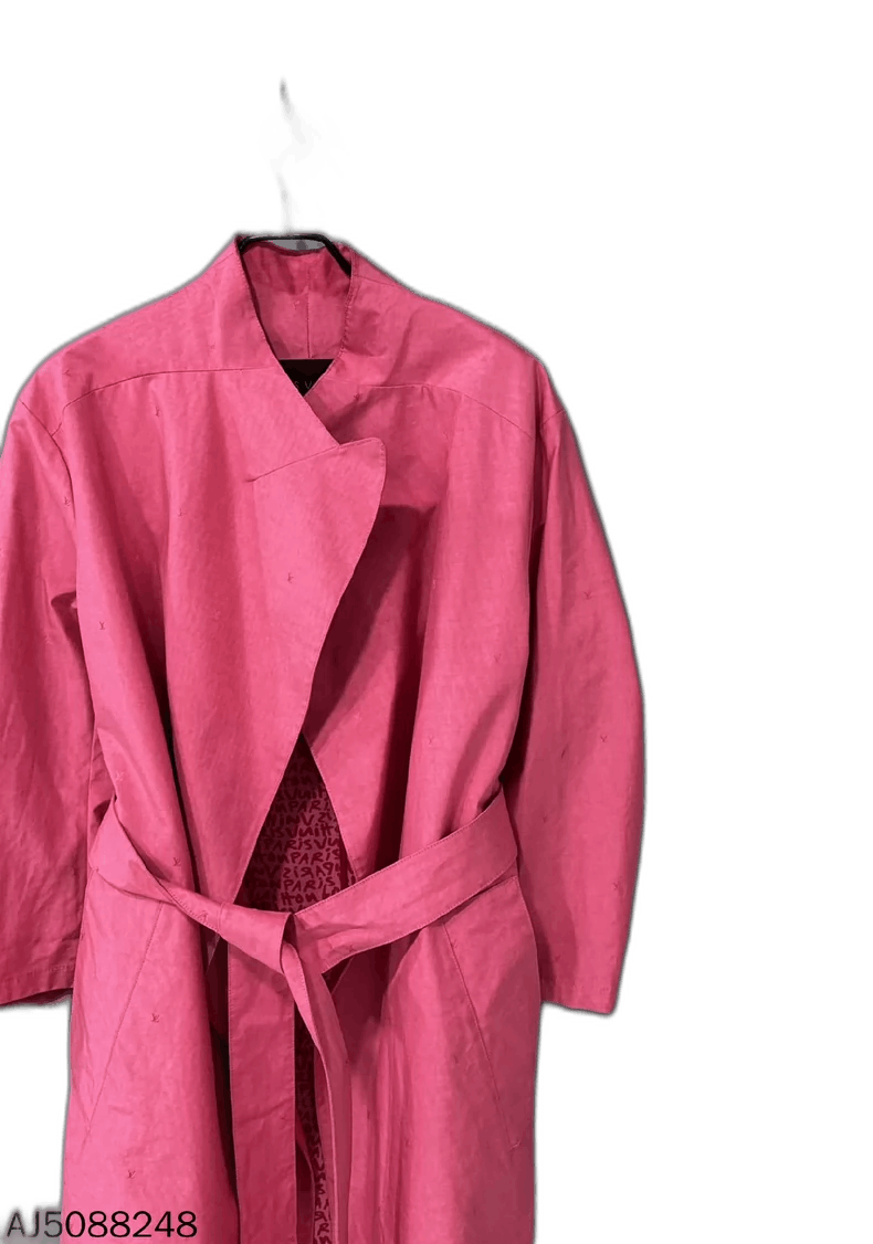 Louis Vuitton Pink Windbreaker with Printed Lining Size M / US 6-8 / IT 42-44 - 1 Thumbnail