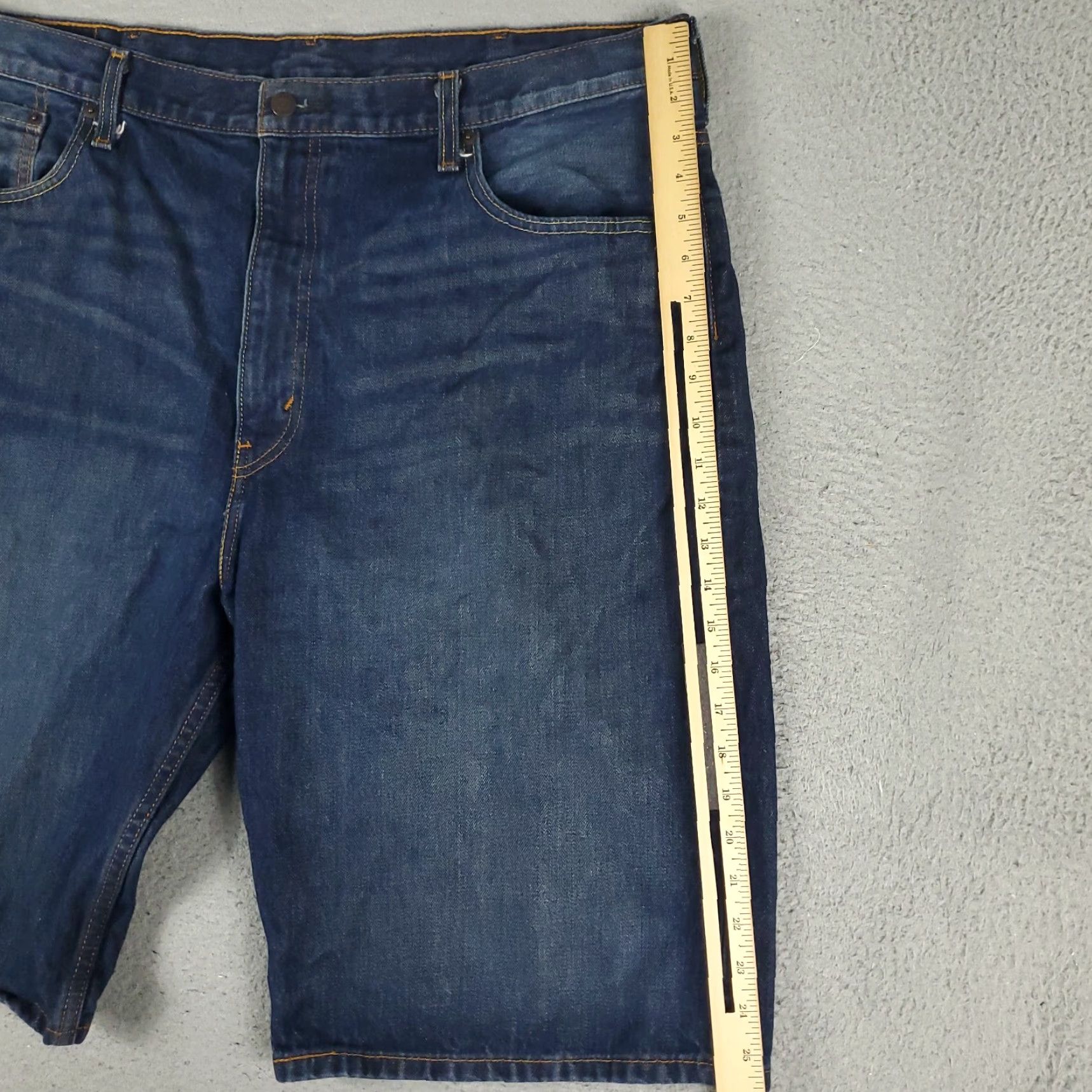 Levi's Levi's 569 Bermuda Shorts Mens Size 40 Blue Denim Loose Fit 5-Pocket Casual Size US 40 / EU 56 - 5 Thumbnail