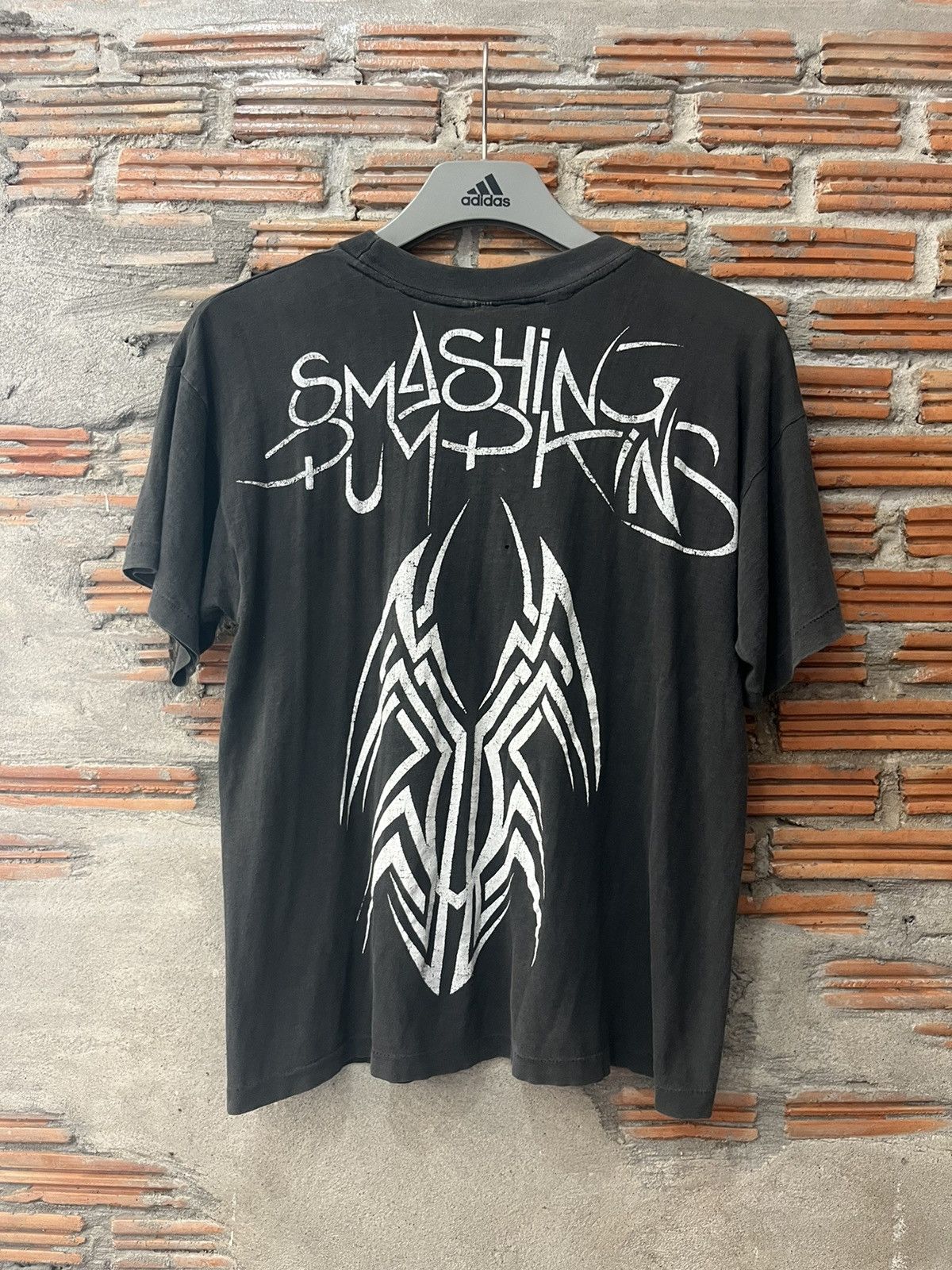 Band Tees Vintage The Smashing Pumpkins Giger Elephant 90’s Tshirt Size US M / EU 48-50 / 2 - 3 Thumbnail