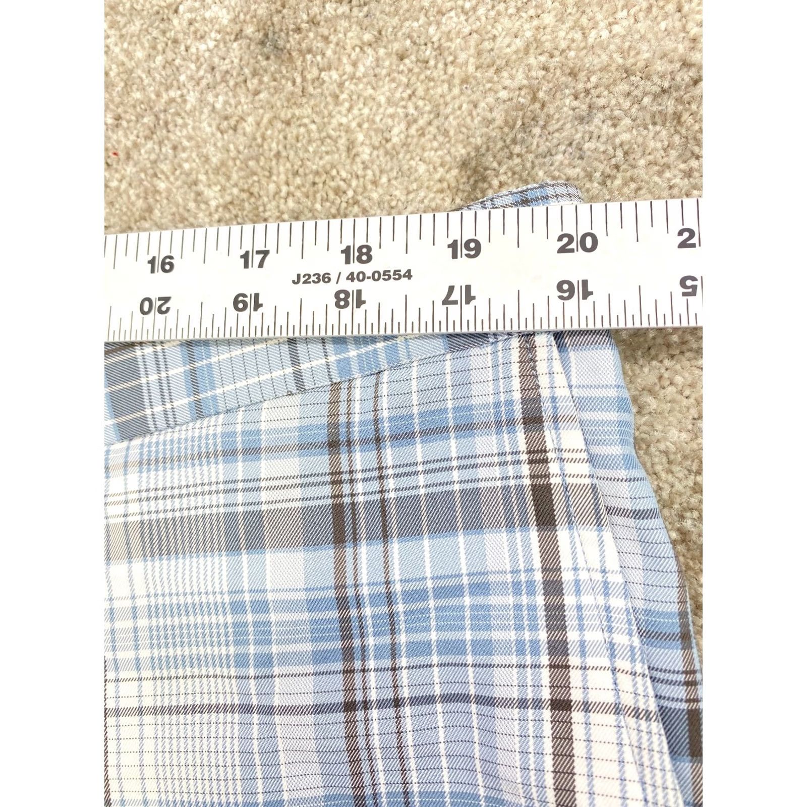 Haggar Haggar Premium Chino Shorts Men 40x9 Blue Gray Plaid Knit Stretch 9 Inseam Big & Tall Slim Classic Button Closure Flat Front Color Multicolor 6608 Size US 40 / EU 56 - 7 Thumbnail