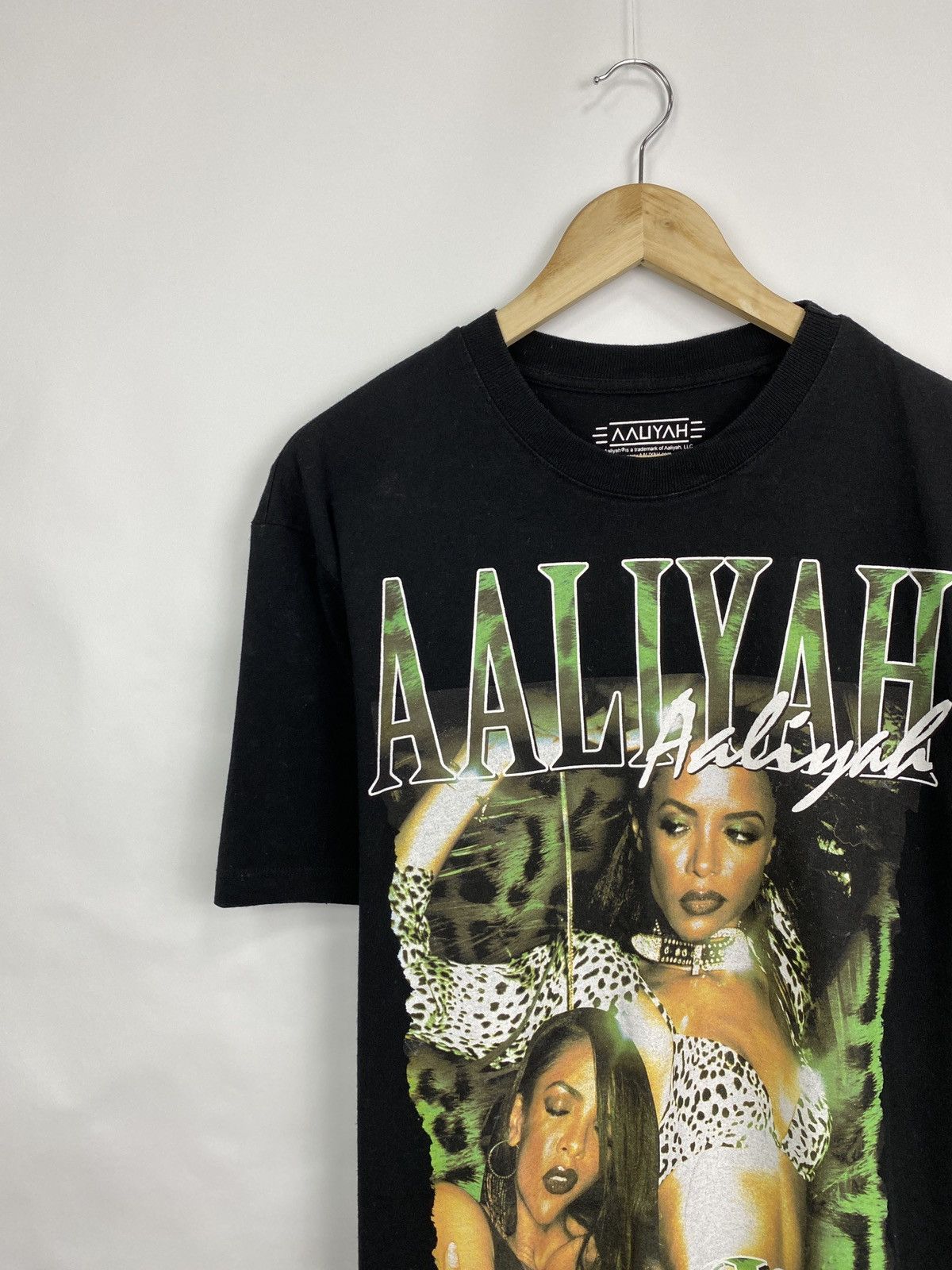 Band Tees × Rap Tees 🤎 Aaliyah Rap t-shirt hype Y2K rare retro Size US L / EU 52-54 / 3 - 2 Thumbnail