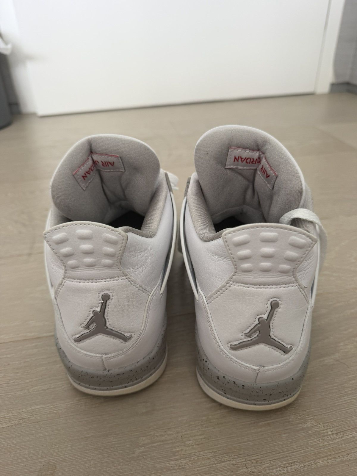 Jordan Brand Jordan 4 Retro 'Oreo’ size 11. Size US 11 / EU 44 - 8 Thumbnail