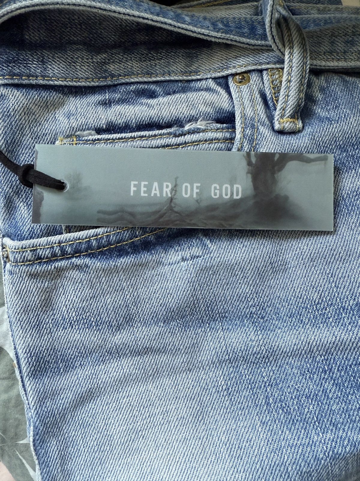 Designer × Fear of God NEW FOG 6th collection blue ripped distressed STRAIGHT JEANS Size US 32 / EU 48 - 12 Thumbnail