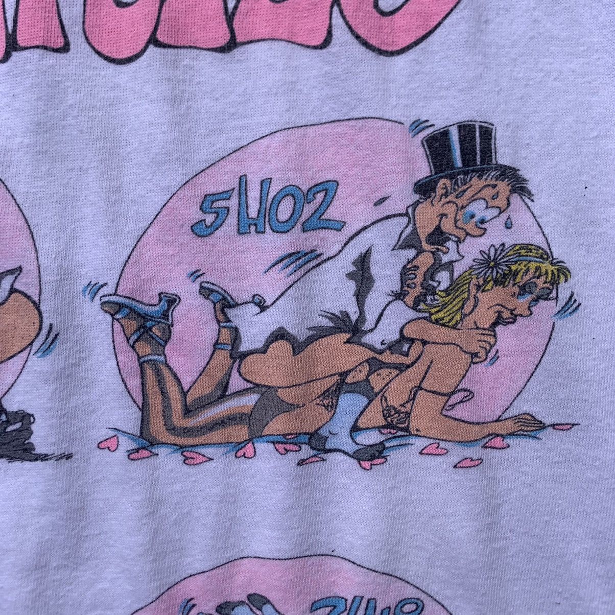 Vintage Vintage 90s Adult Humor Cartoon Graphic Porn Tee Size US XL / EU 56 / 4 - 9 Thumbnail