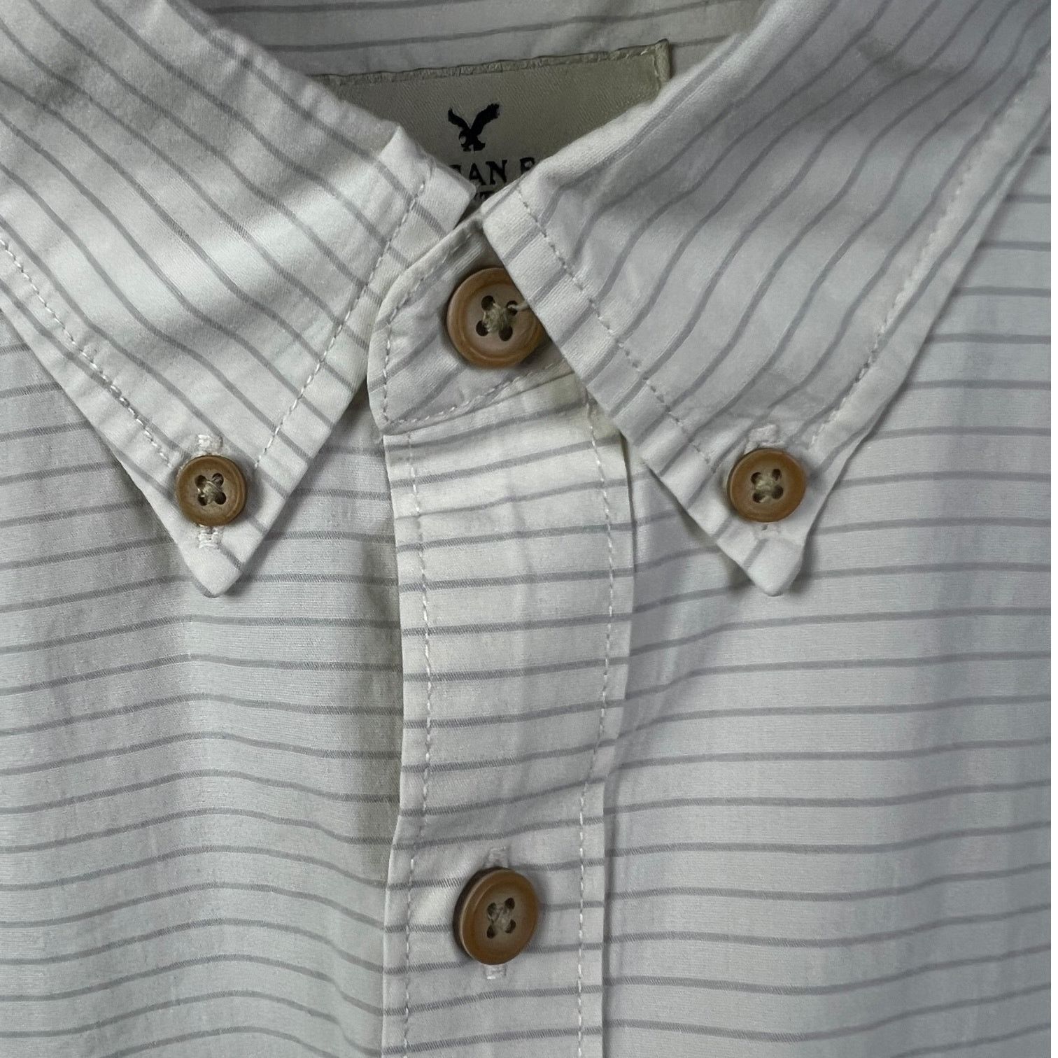 American Eagle Outfitters Men's American Eagle Cream Striped Button-Up Shirt - Size XS Size US XS / EU 42 / 0 - 2 Thumbnail