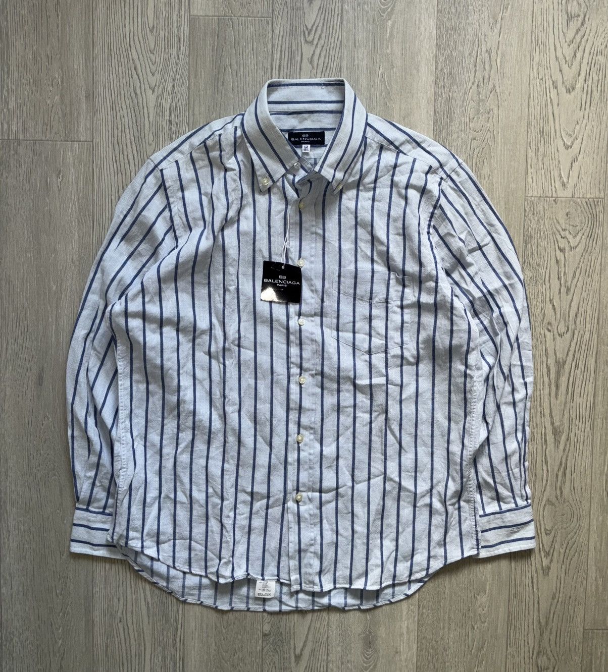 Balenciaga × Vintage Vintage Balenciaga BB Linen Shirt Old Money Size US M / EU 48-50 / 2 - 1 Thumbnail