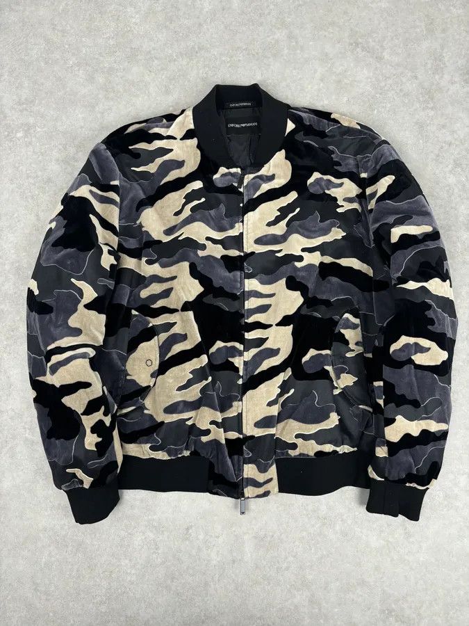 Emporio Armani FW2020 Emporio Armani Camo Velvet Padded Bomber Jacket Size US M / EU 48-50 / 2 - 3 Thumbnail