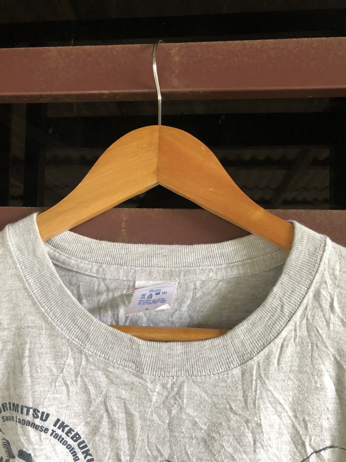 Fuck Art, Make Tees × Japanese Brand × Vintage Vintage Y2K Japanese Brands Art Tshirt Size US L / EU 52-54 / 3 - 4 Thumbnail