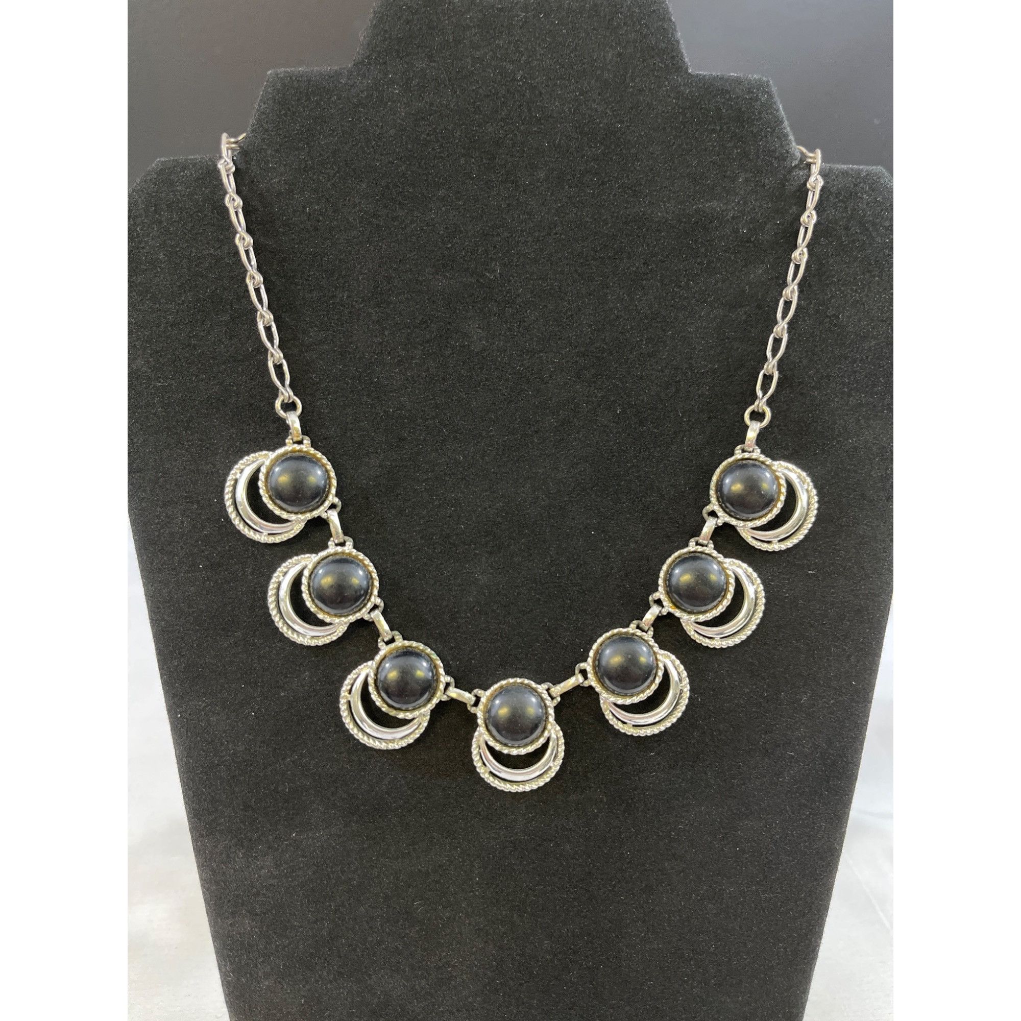 Other Sarah Coventry Womens Silver & Black Choker Necklace SKU 640 Size ONE SIZE - 1 Thumbnail