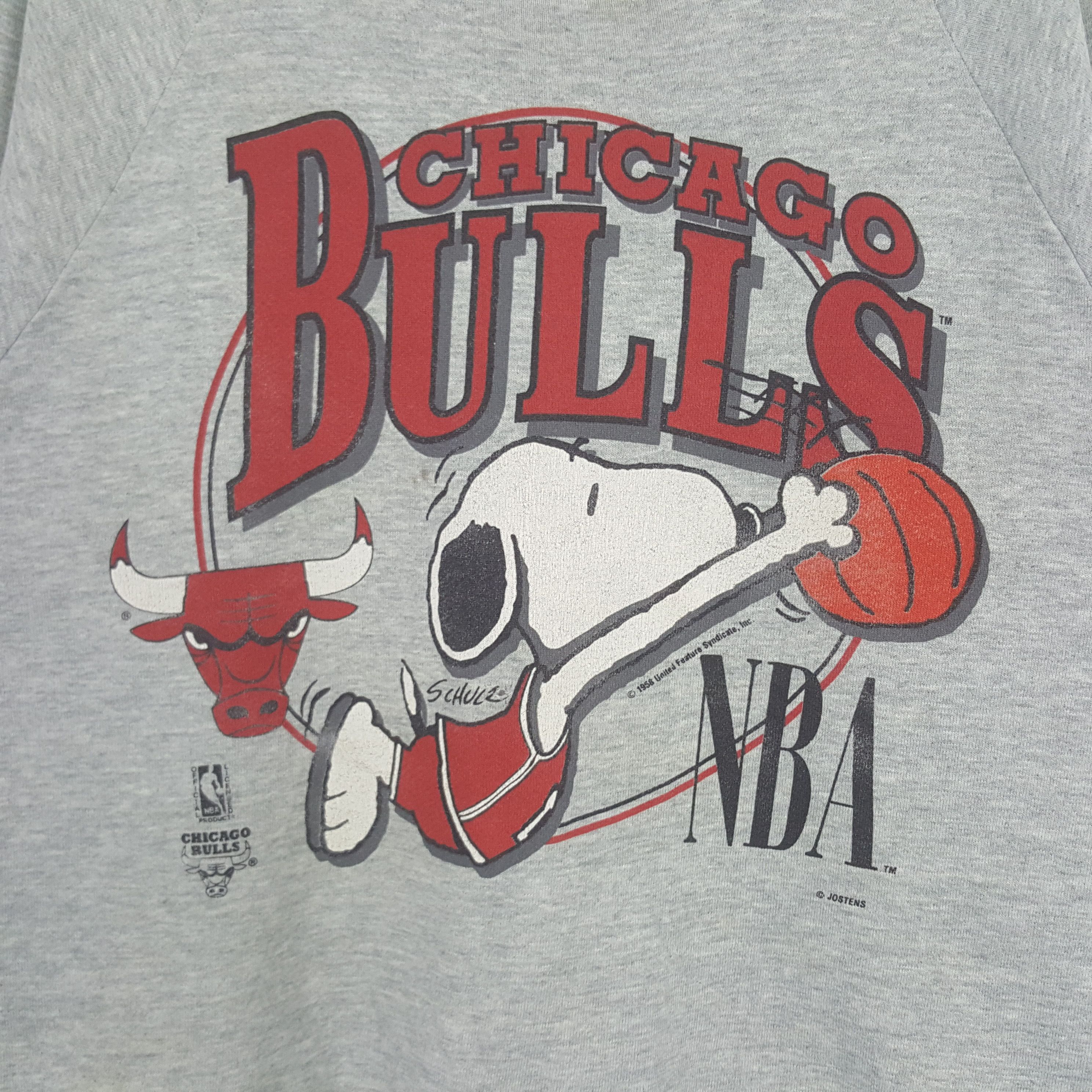 NBA Vintage Chicago Bulls X Snoopy Basketball Sweatshirt C292N13 Size US M / EU 48-50 / 2 - 2 Thumbnail