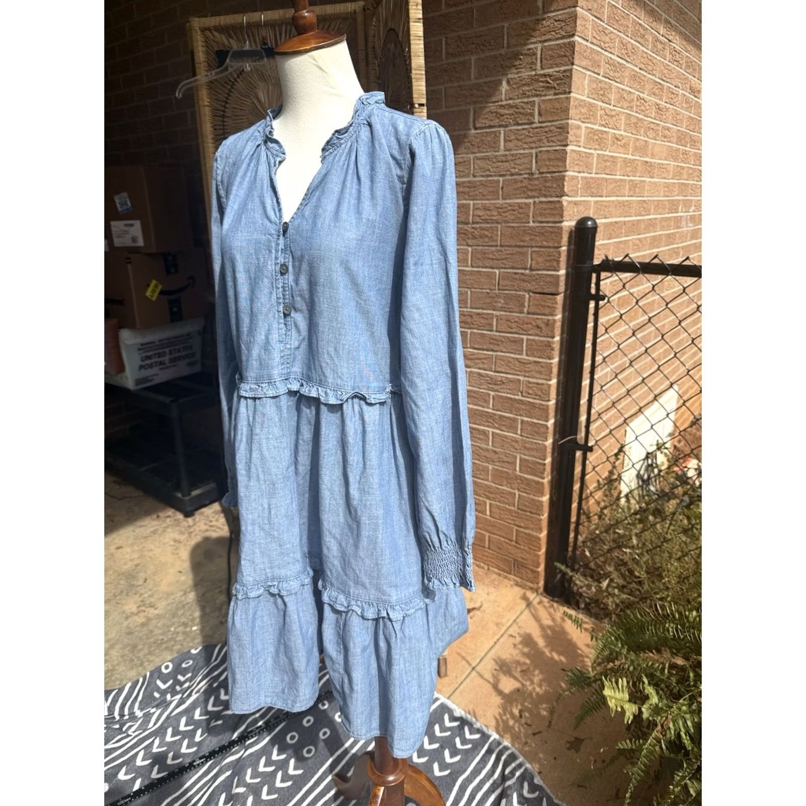 J.Crew J.CREW Jean Chambray Short Mini Dress Ruffle Trim A-line Size 4 Preppy Beach Nautical Size 27" / US 4 / IT 40 - 3 Thumbnail