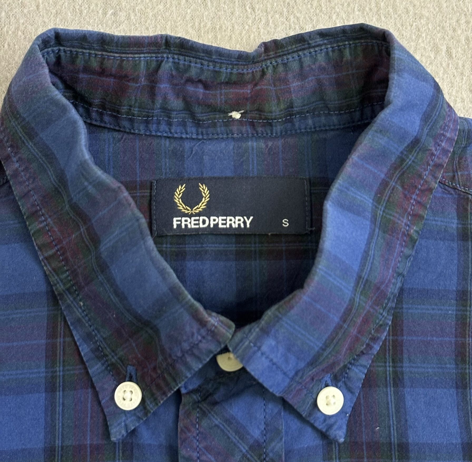 Fred Perry Fred Perry Navy Blue Check shirt size S Size US S / EU 44-46 / 1 - 11 Thumbnail