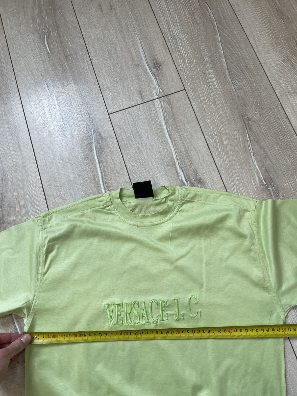 Versace Jeans Couture × Vintage Vintage Versace Jeans Couture Tee Rare Spellout Logo S Size US S / EU 44-46 / 1 - 9 Thumbnail