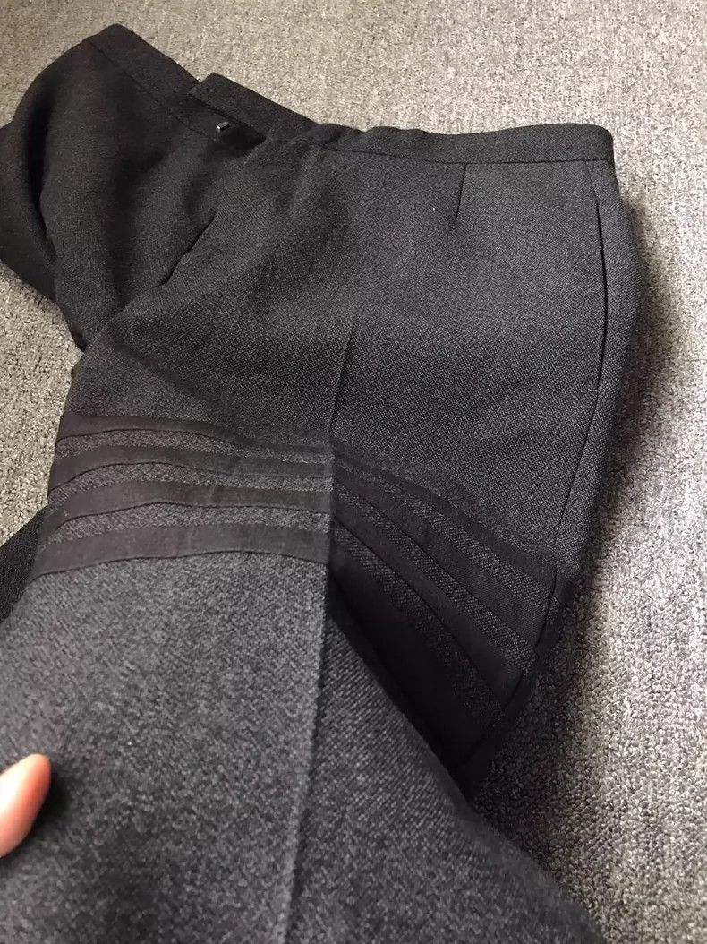 Thom Browne Thom Browne size4 Classic four-barrel jeans Size US 28 / EU 44 - 7 Thumbnail