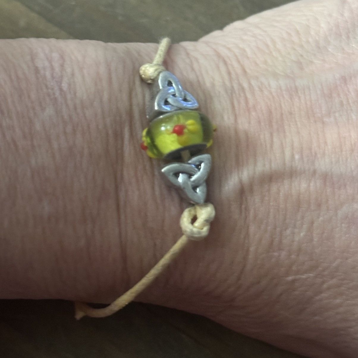 Other Solvar trinity bead cord bracelet Size ONE SIZE - 3 Thumbnail
