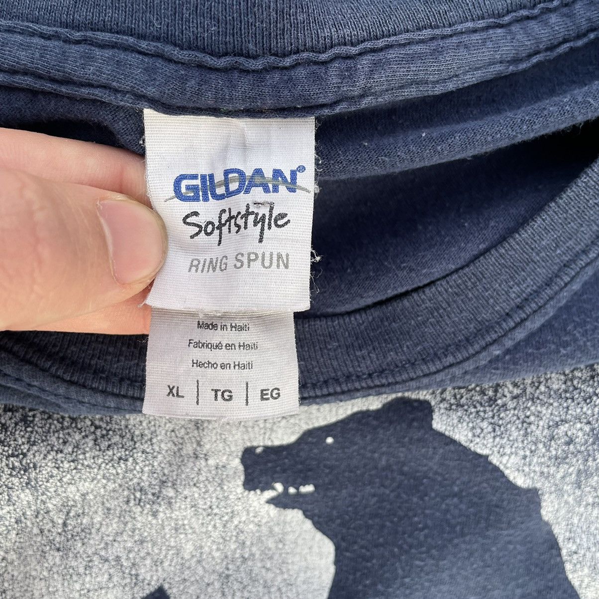 Vintage Vintage T-shirts Bear Gril Humor Joke Style USA Holliday Size US XL / EU 56 / 4 - 8 Thumbnail