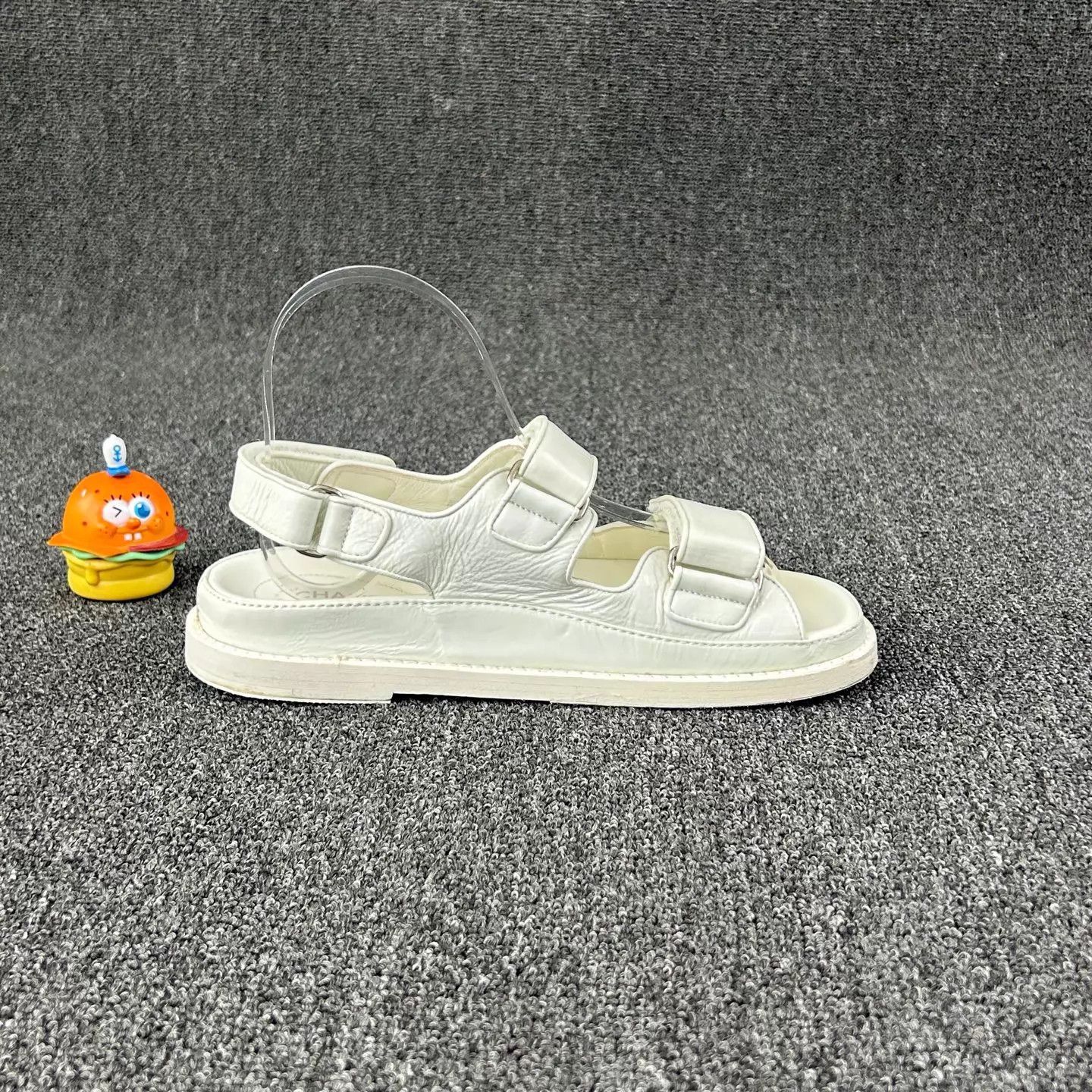 Chanel Chanel White CC Velcro Sandal 35.5 Size US 5 / IT 35 - 4 Thumbnail