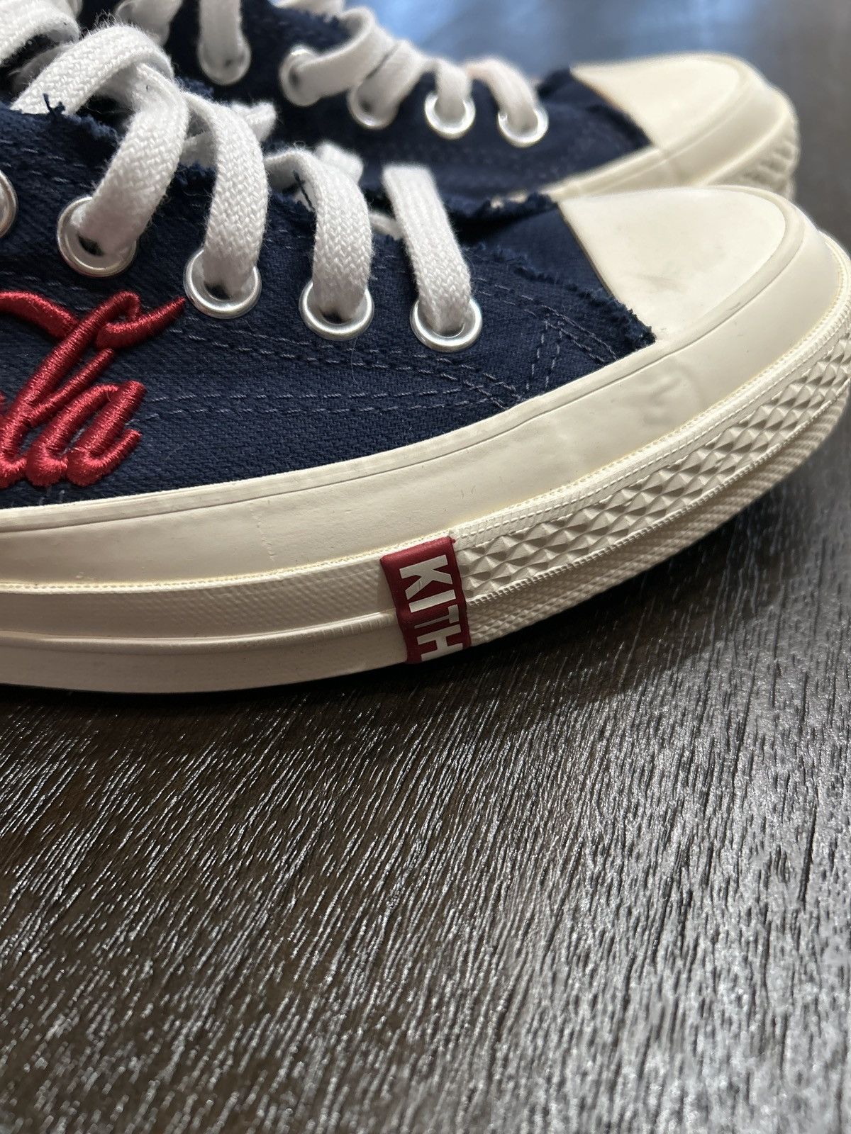 Converse × Kith Kith x CocaCola chuck Taylor lows Size US 8.5 / EU 41-42 - 5 Thumbnail