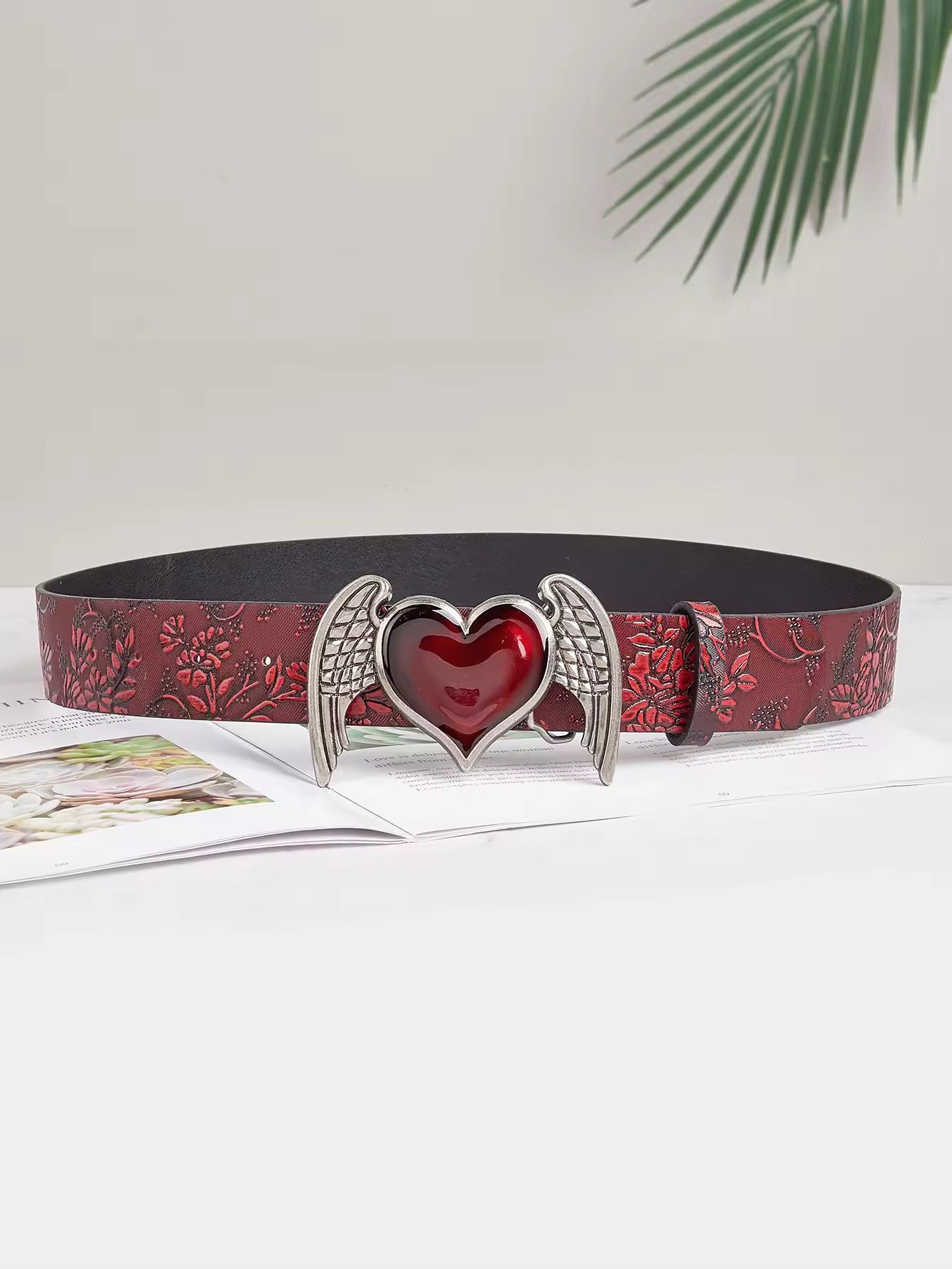 Japanese Brand × Vintage vintage metal heart-shaped gen buckle pattern belt Size ONE SIZE - 2 Thumbnail