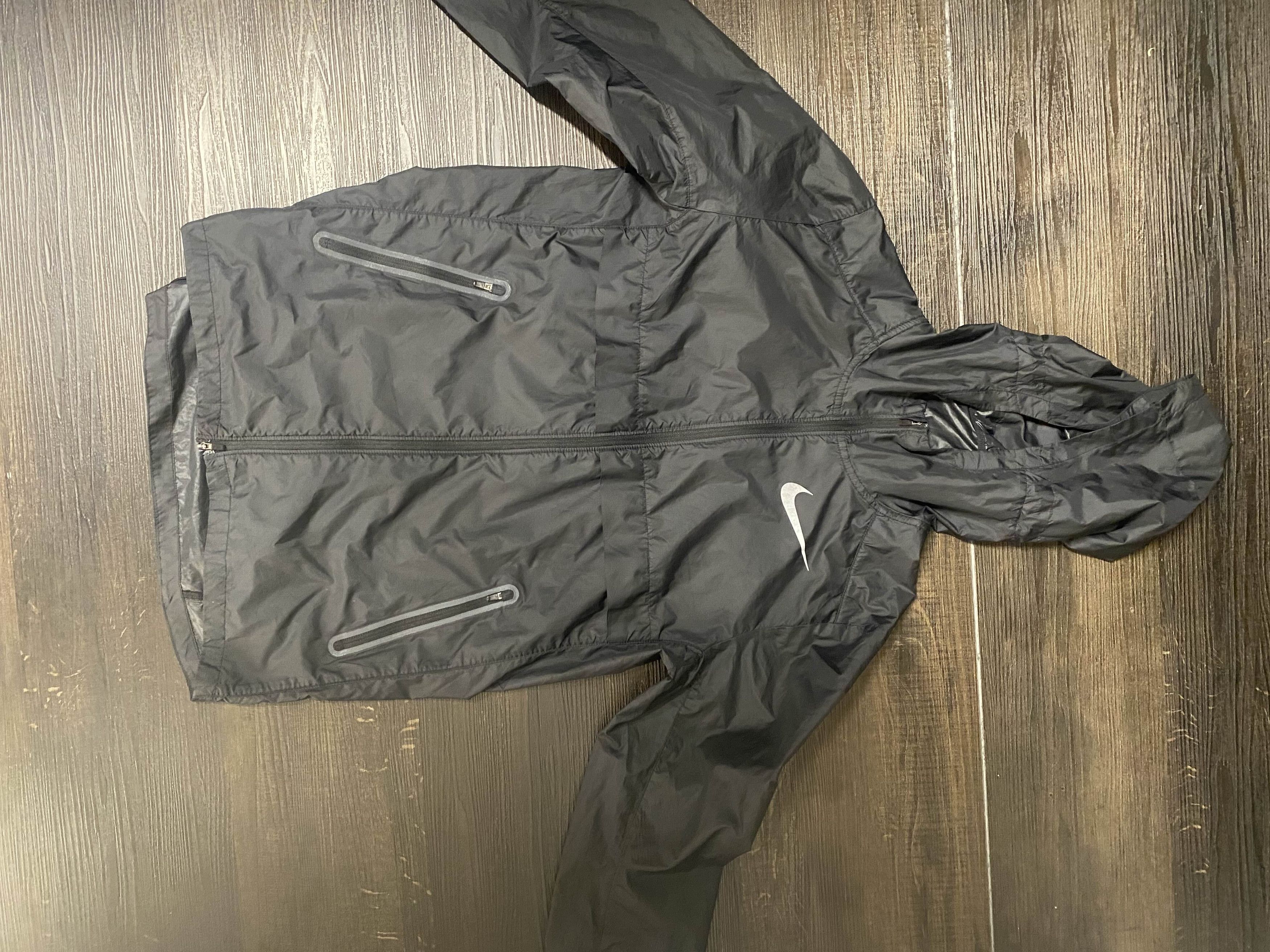 Nike nikeshield windbreaker jacket Size US M / EU 48-50 / 2 - 3 Thumbnail