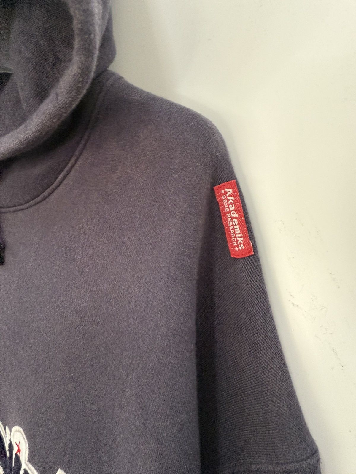 Akademiks 🔥 Akademiks japan Streetwear Distress Faded Hoodie - XXL Size US XXL / EU 58 / 5 - 7 Thumbnail