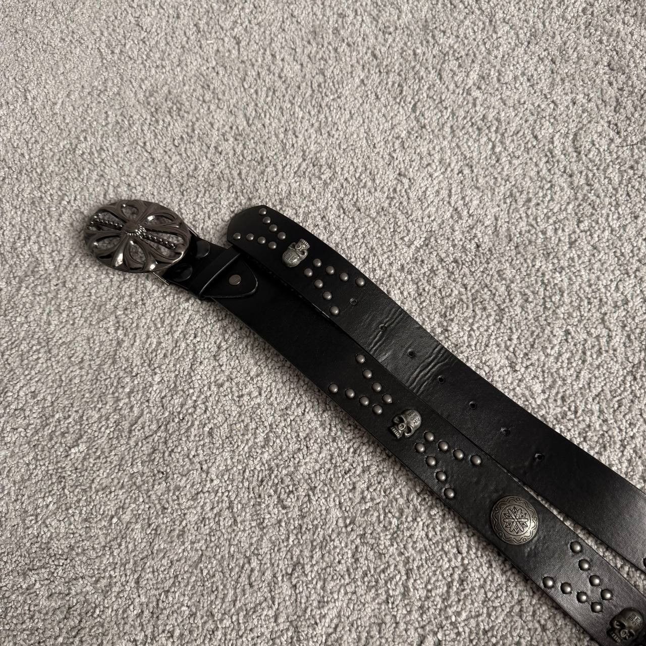 Vintage Avant Garde Black Leather Chrome metal Skull Belt Size 32 - 4 Thumbnail