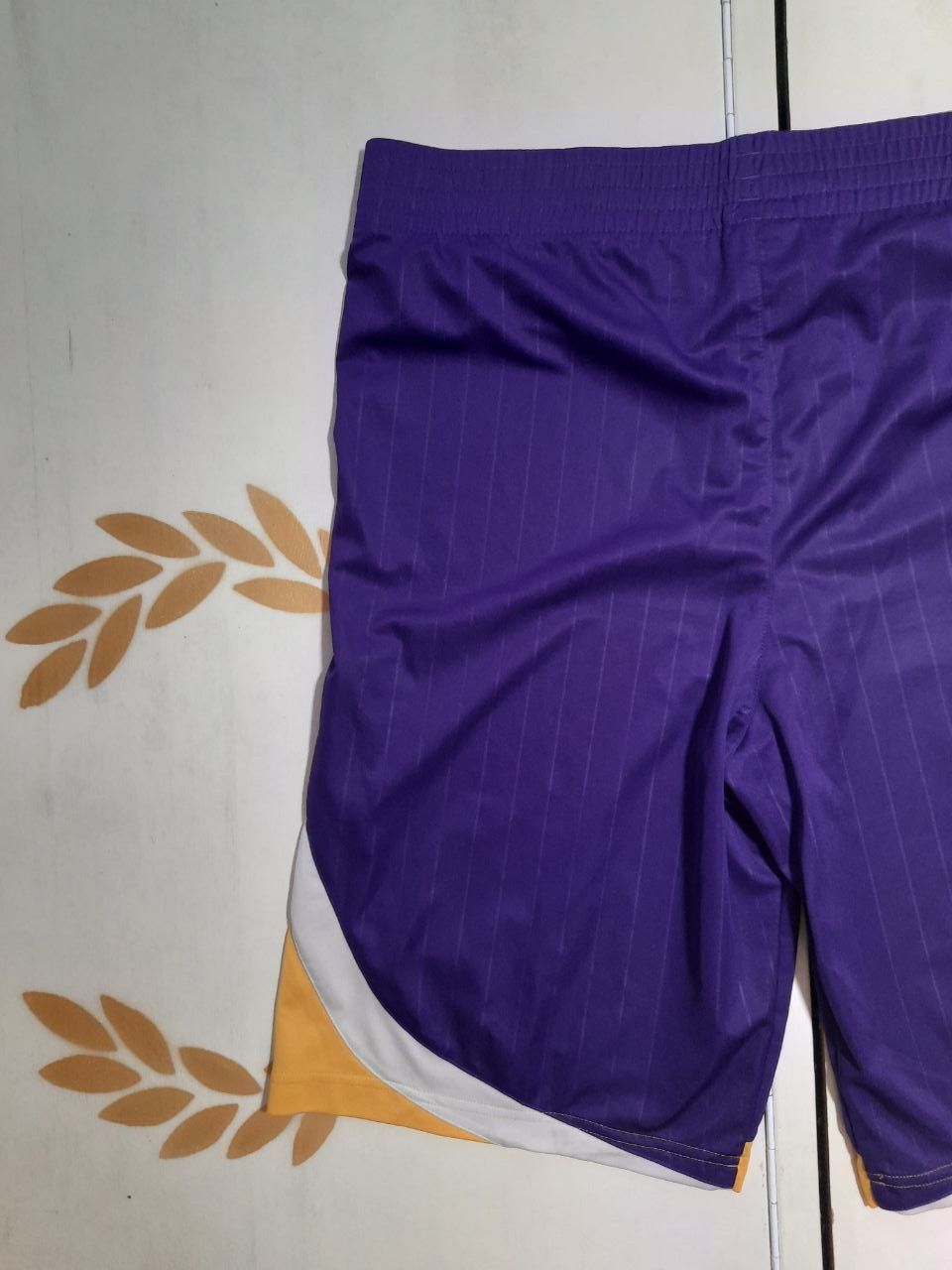 Adidas × NBA Adidas LA Lakers Shorts 2012-2013 Size US 32 / EU 48 - 3 Thumbnail
