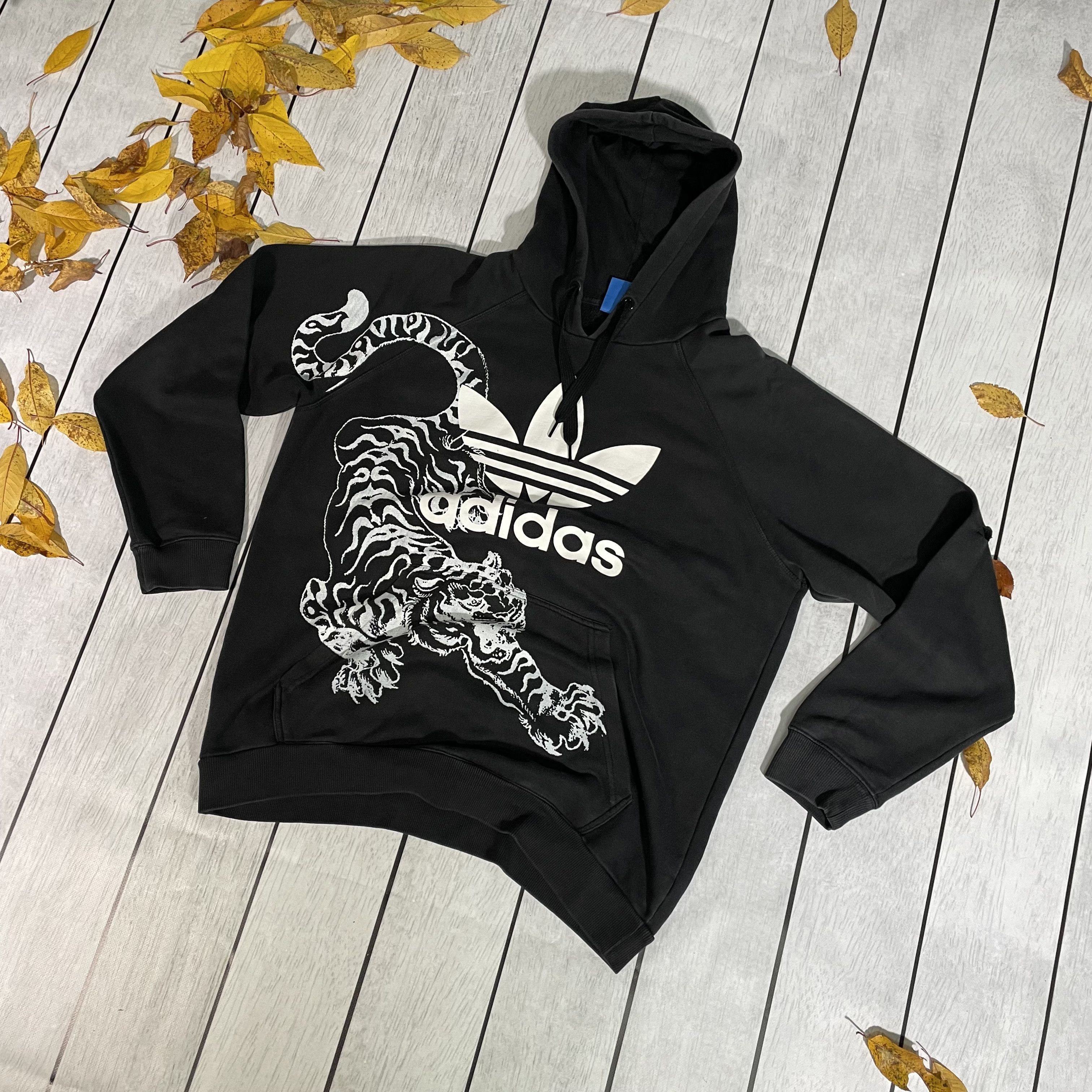 Adidas Custom Adidas Hoodie Tiger central logo art grunge opium y2k Size US XL / EU 56 / 4 - 2 Thumbnail