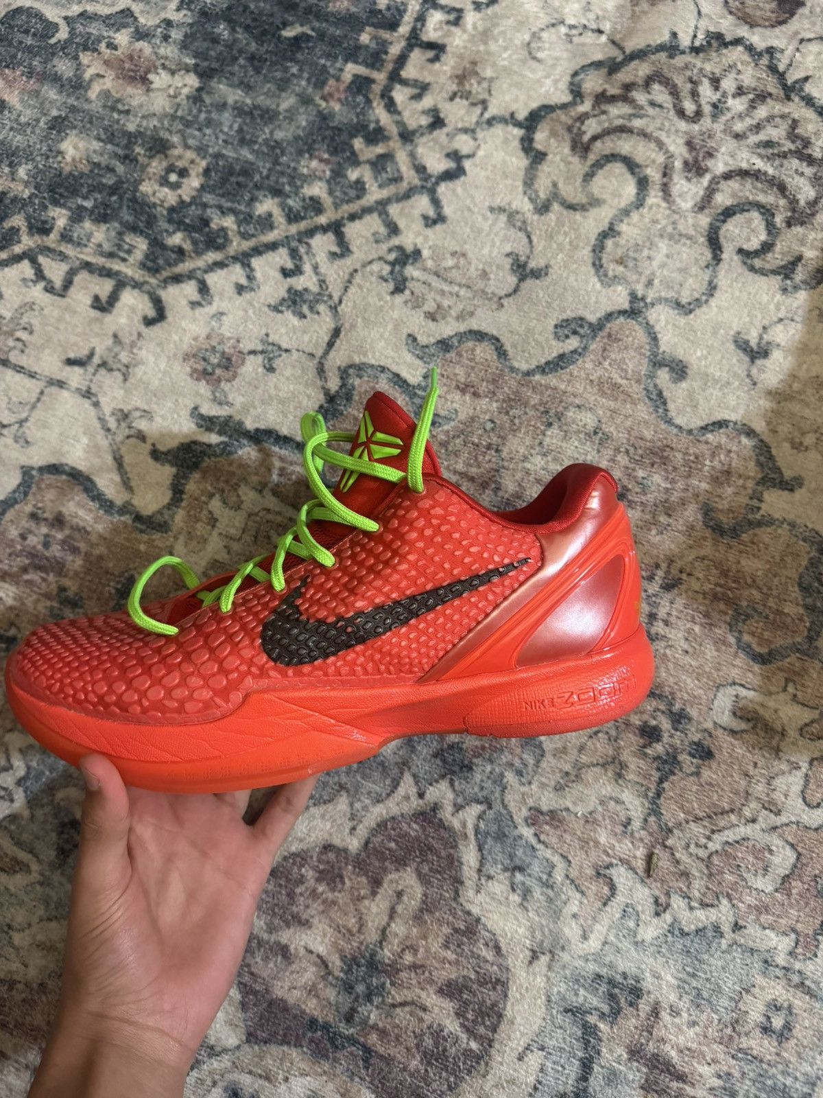 Nike Kobe 6 reverse grinches size 12 Size US 12 / EU 45 - 7 Thumbnail