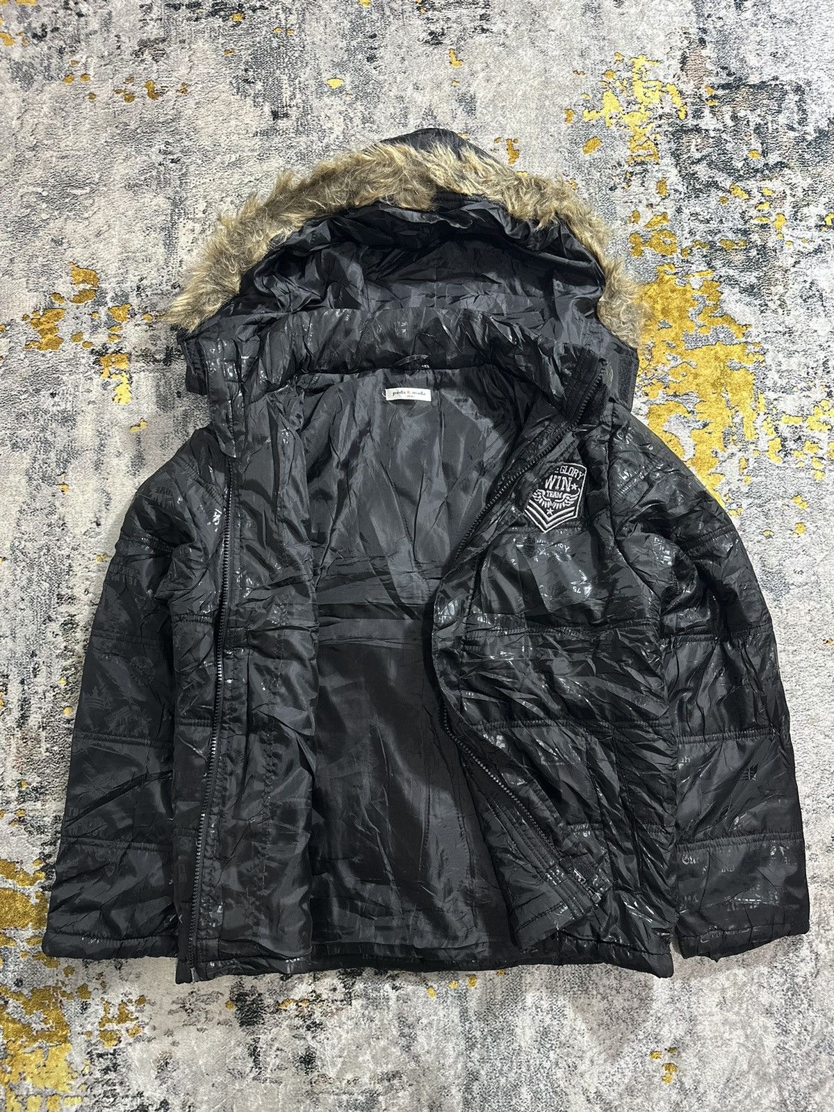 20471120 EMBOSSED IF SIX WAS NINE LGB STYLE BRAVE FUR PUFFER JACKET Size US M / EU 48-50 / 2 - 5 Thumbnail