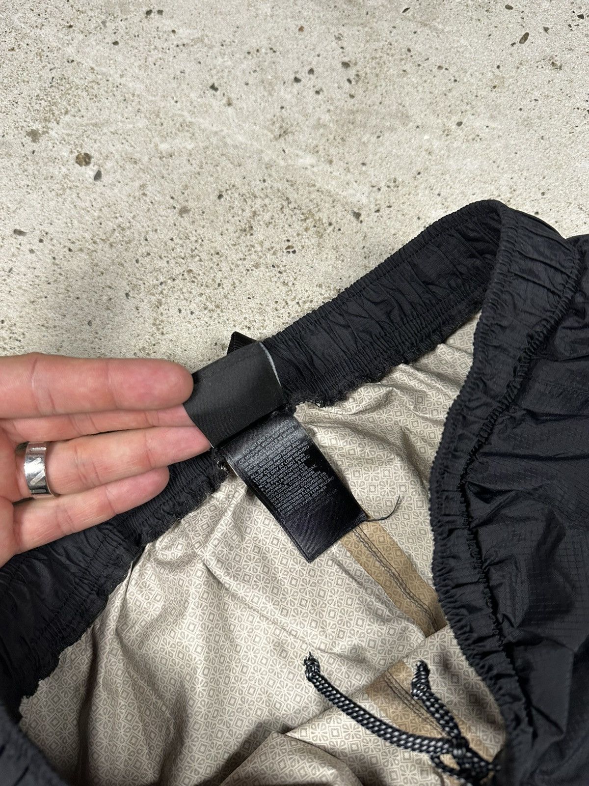 The North Face The North Face HyVent 2.5L Black Membrane Pants Outdoor Size US 31 - 9 Thumbnail