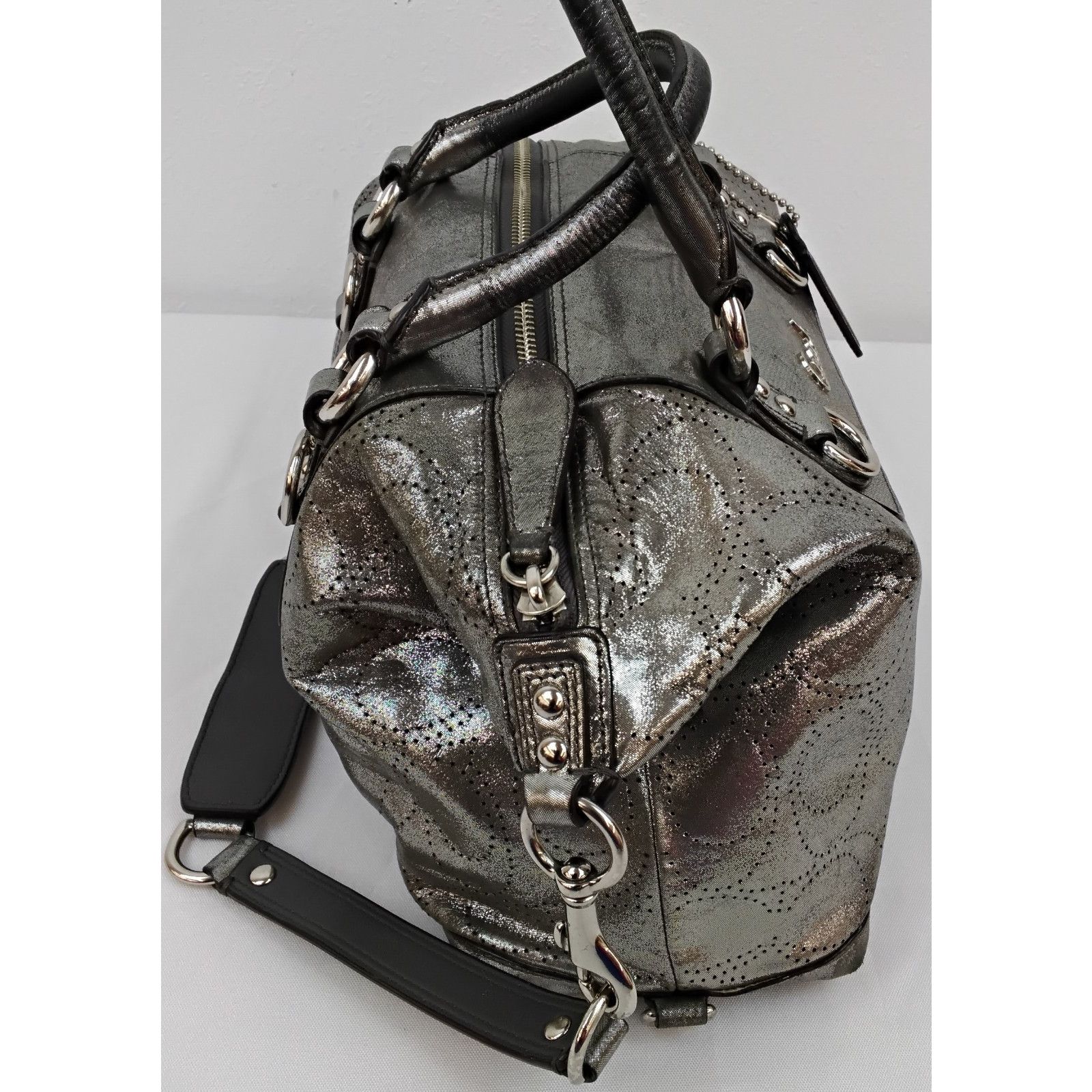 Coach Coach Ashley Satchel Purse Silver Perforated Leather 2000s Size ONE SIZE - 7 Thumbnail